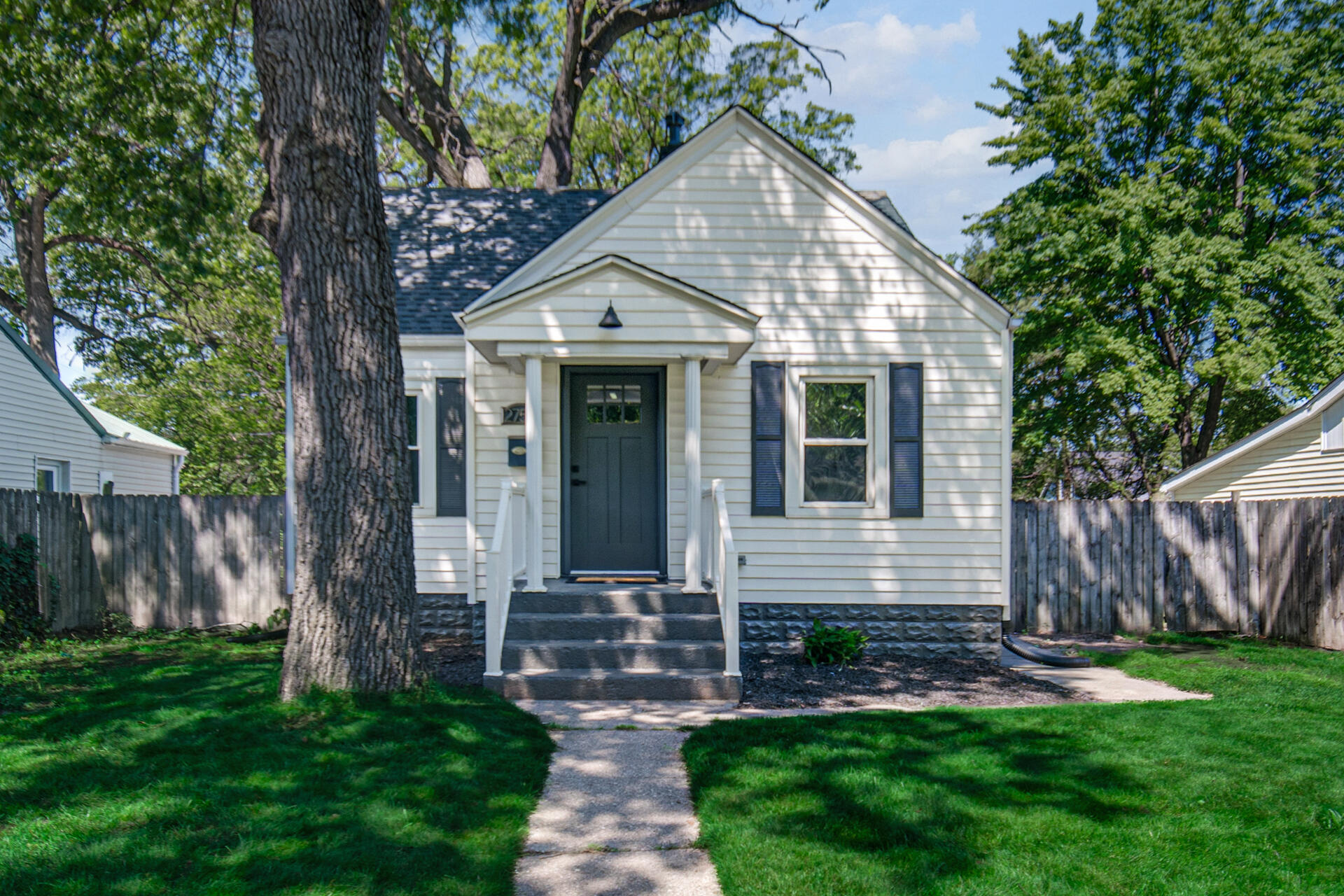 2756 Howard Street, Lake Station, IN 46405; Image #24