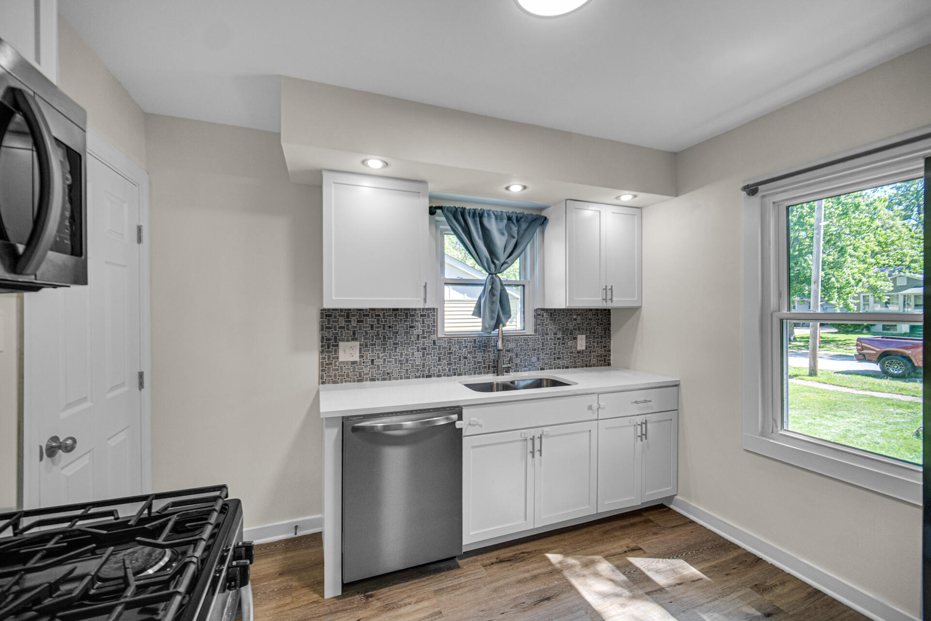 2756 Howard Street, Lake Station, IN 46405; Image #4