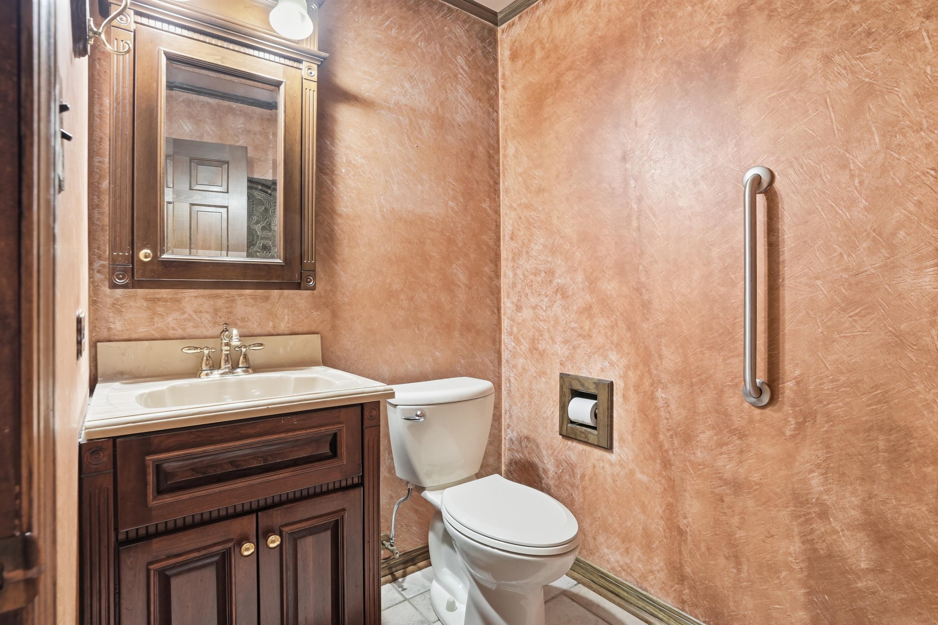 12 E 700 N, Valparaiso, IN 46383; Image #25