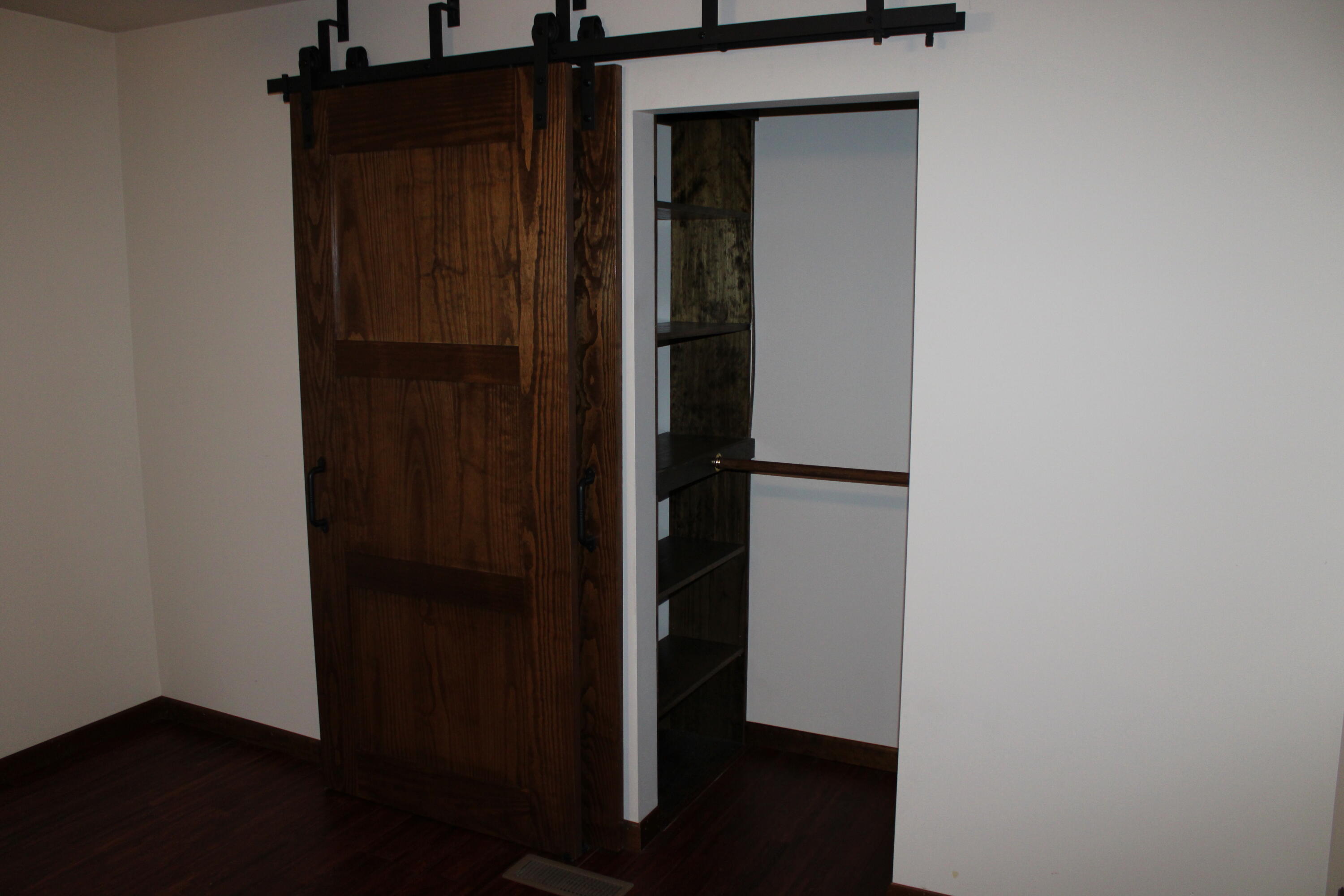 12 E 700 N, Valparaiso, IN 46383; Image #35