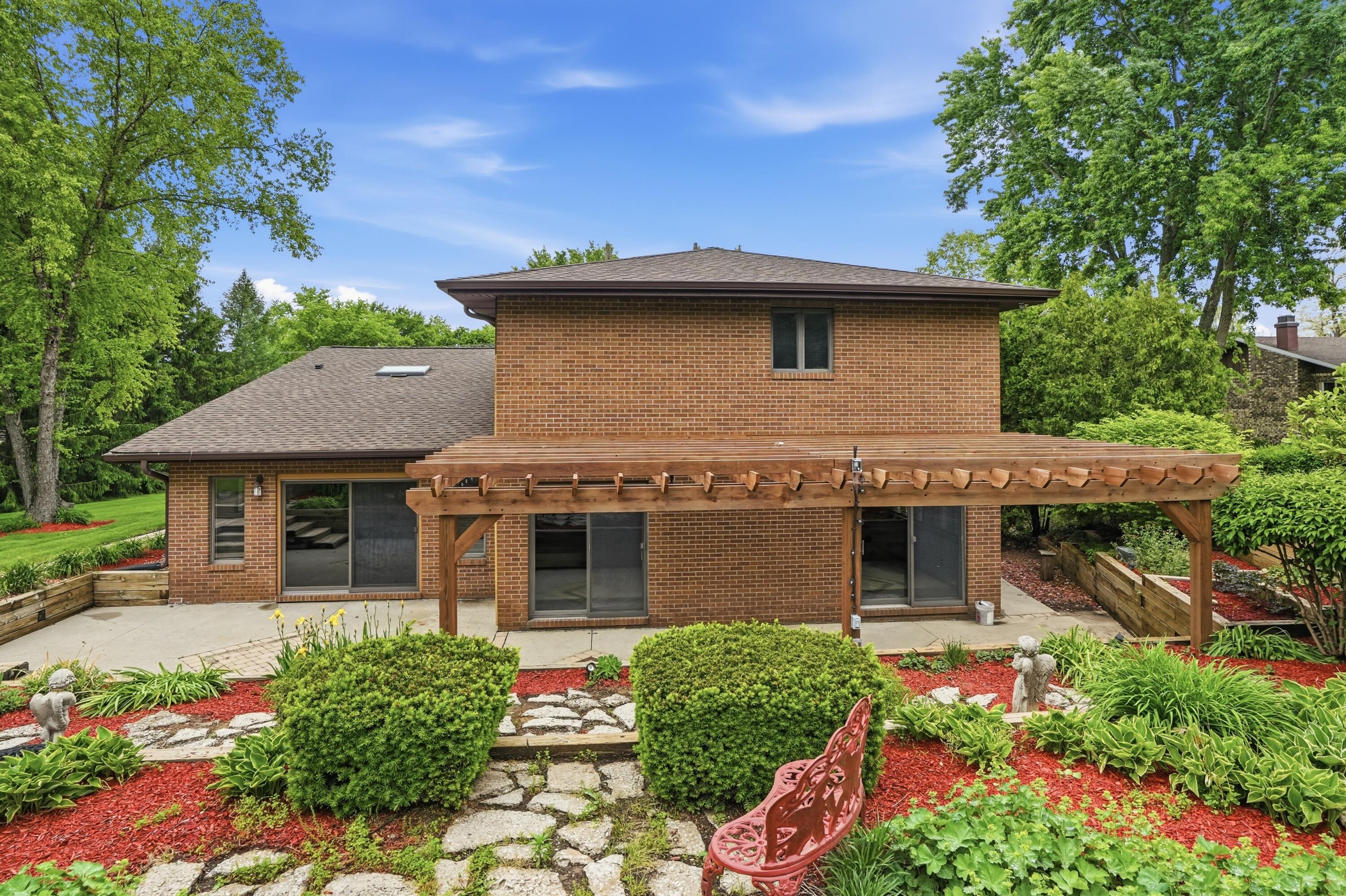 12 E 700 N, Valparaiso, IN 46383; Image #66