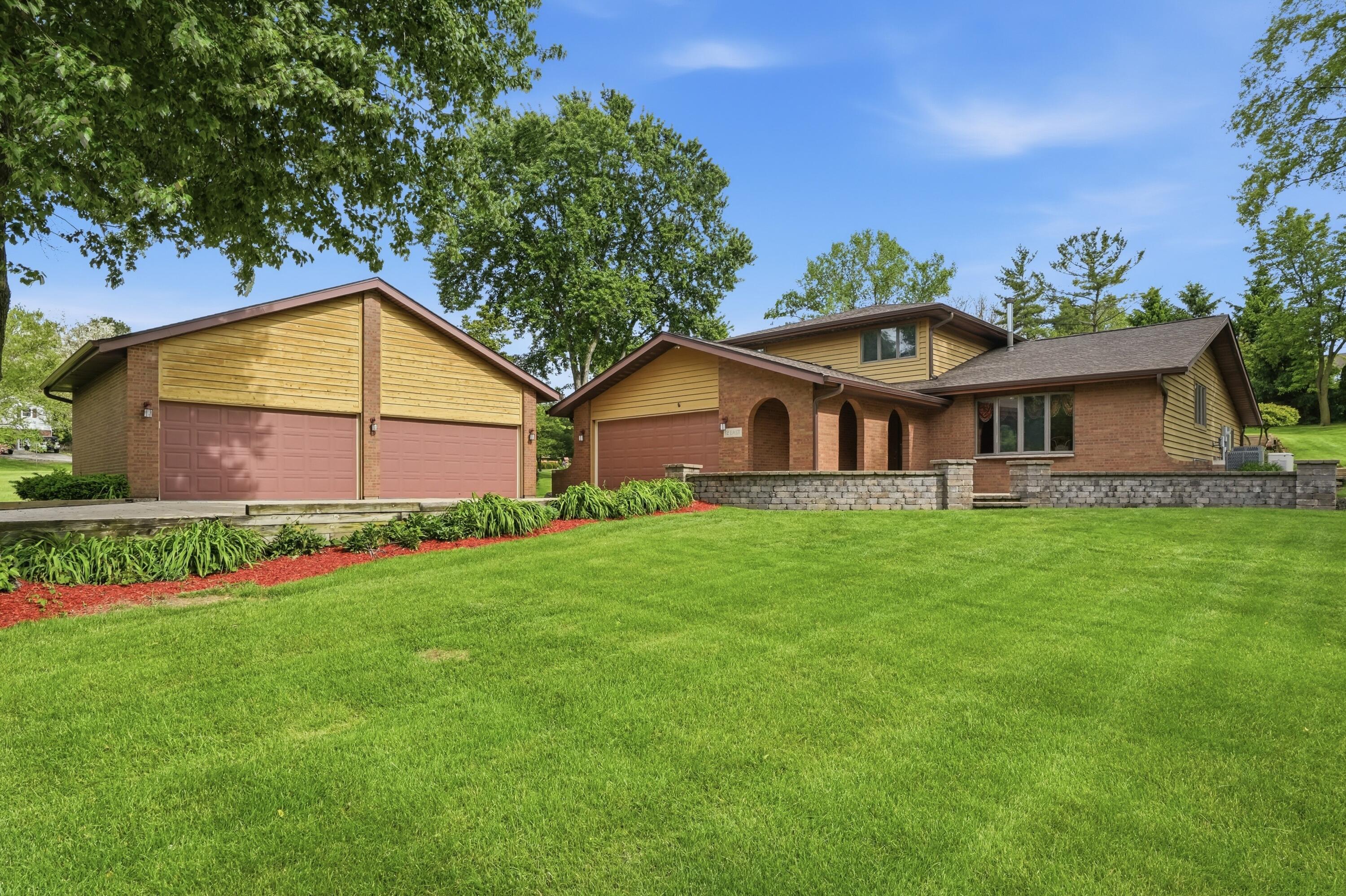 12 E 700 N, Valparaiso, IN 46383; Image #69
