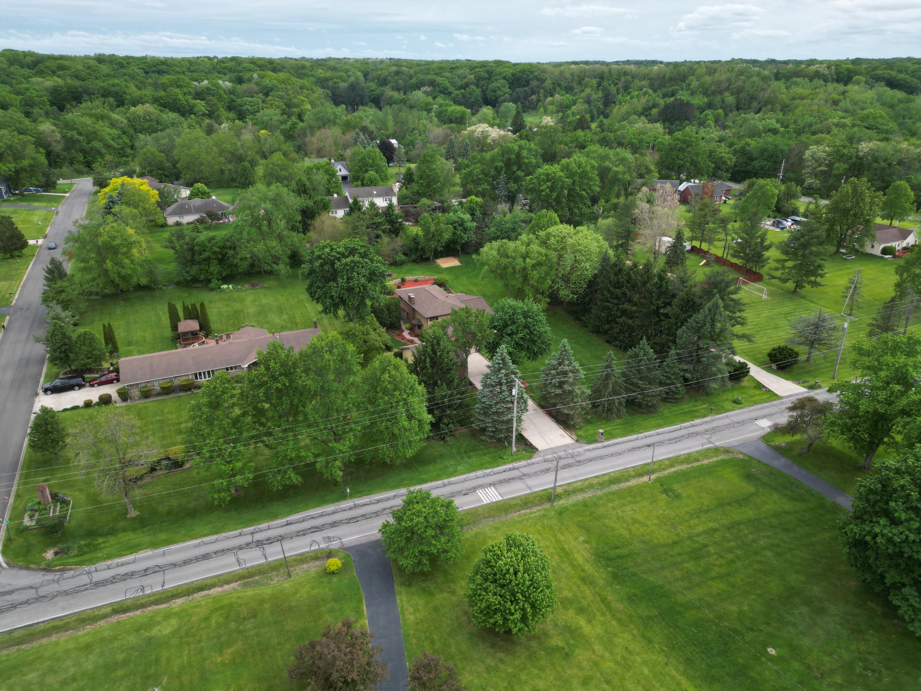 12 E 700 N, Valparaiso, IN 46383; Image #72