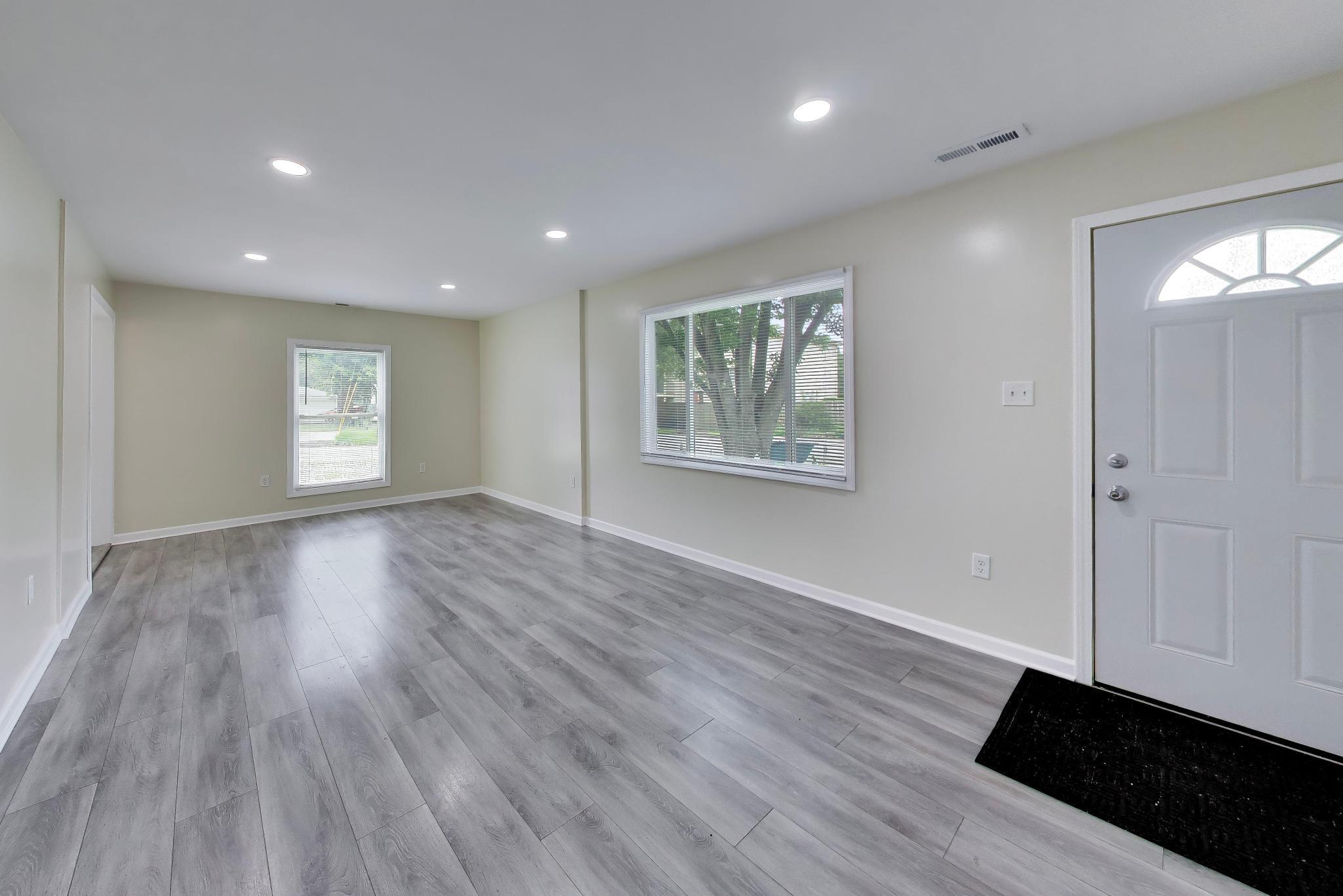 23 W 71st Place, Merrillville, IN 46410; Image #2