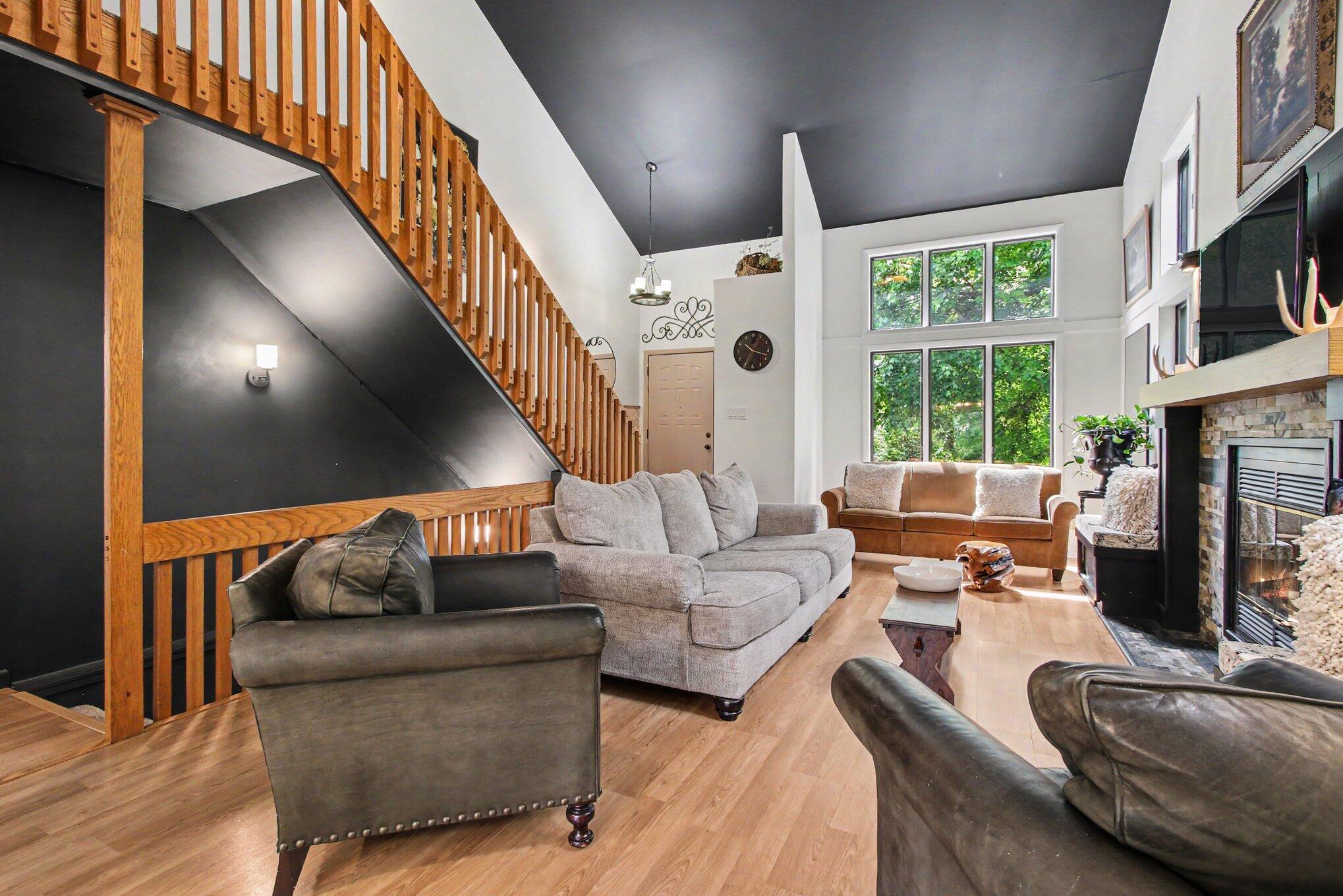 2752 Sunswept Court, Valparaiso, IN 46383; Image #22