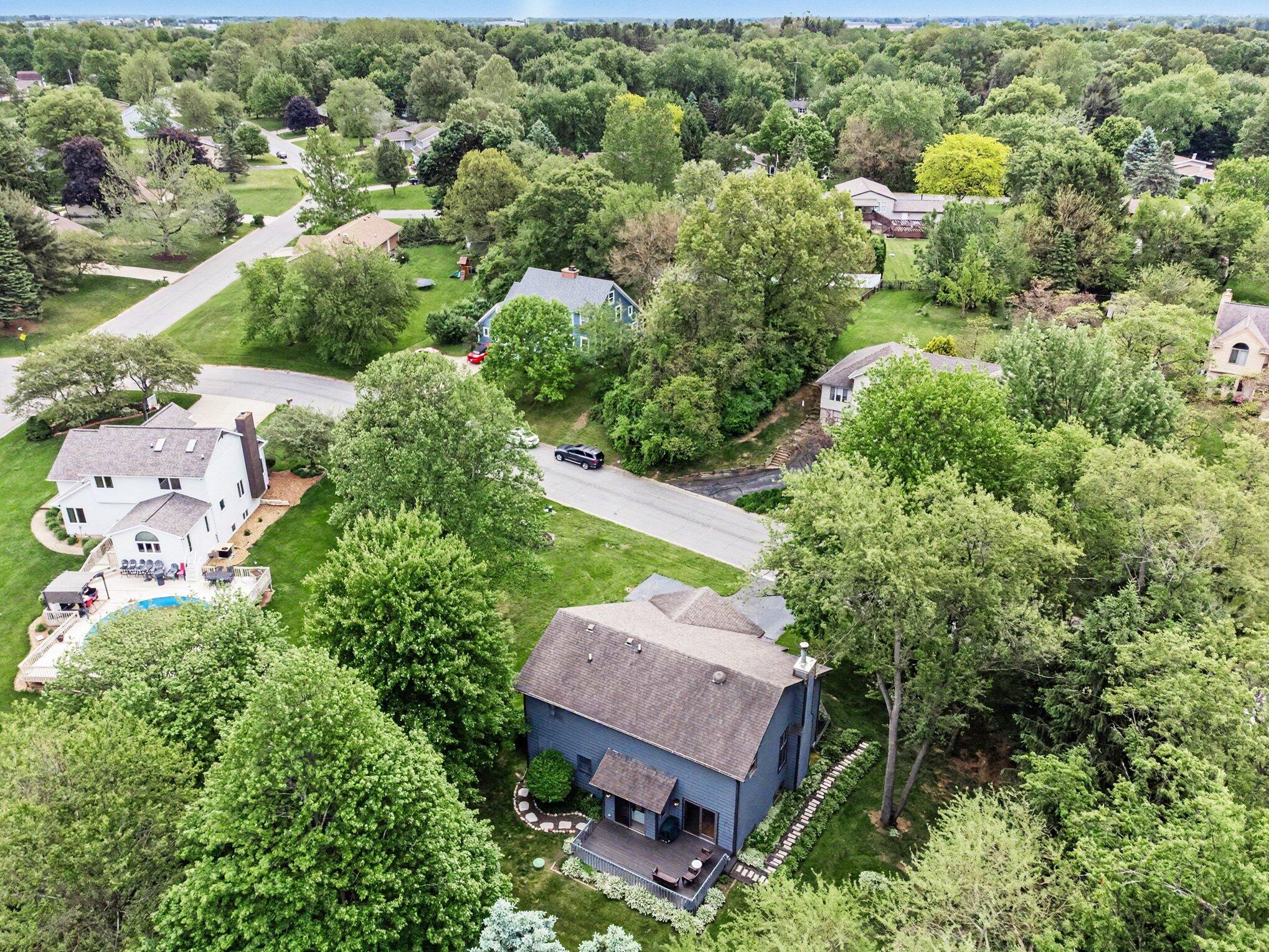 2752 Sunswept Court, Valparaiso, IN 46383; Image #32