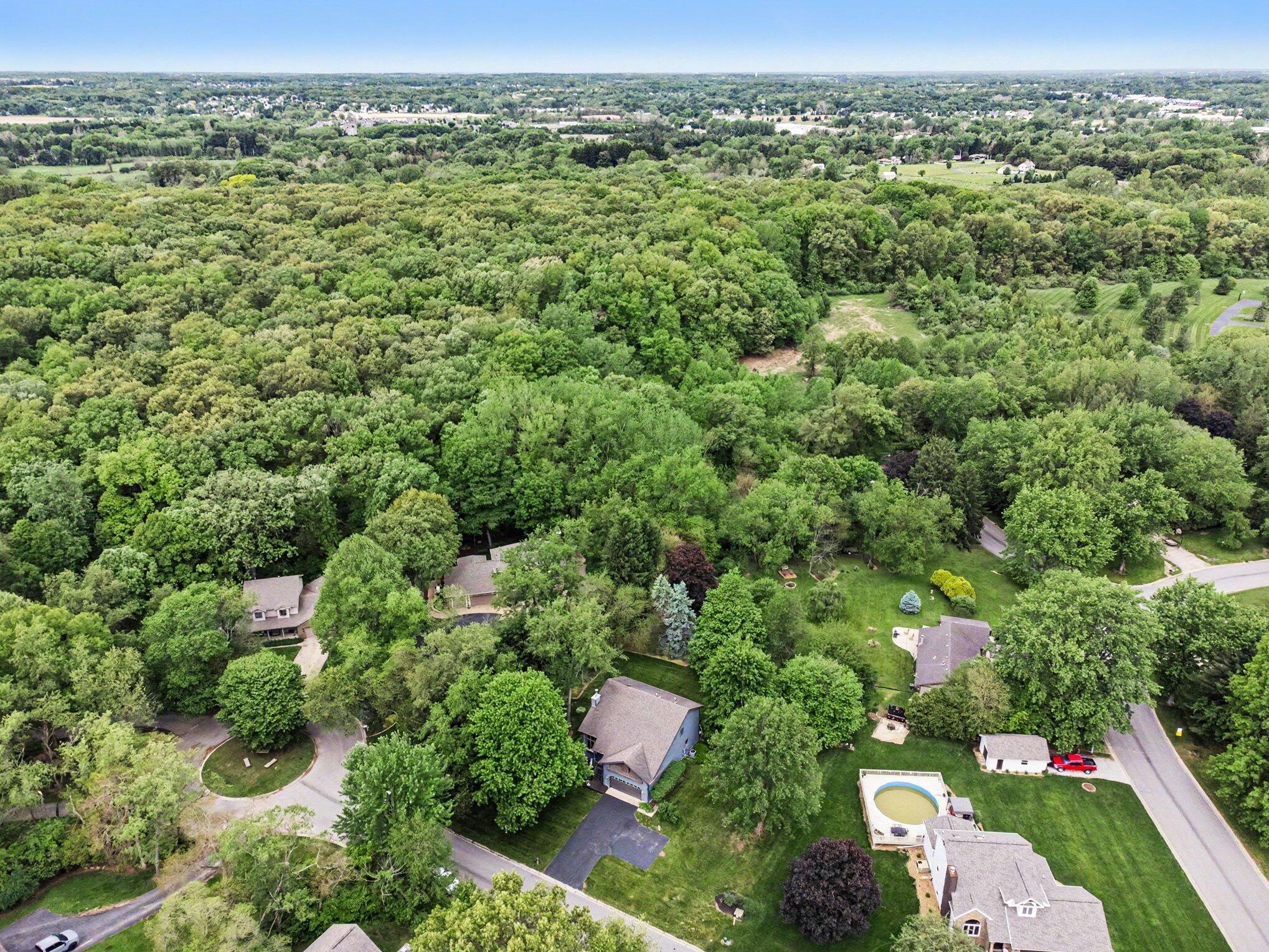 2752 Sunswept Court, Valparaiso, IN 46383; Image #33