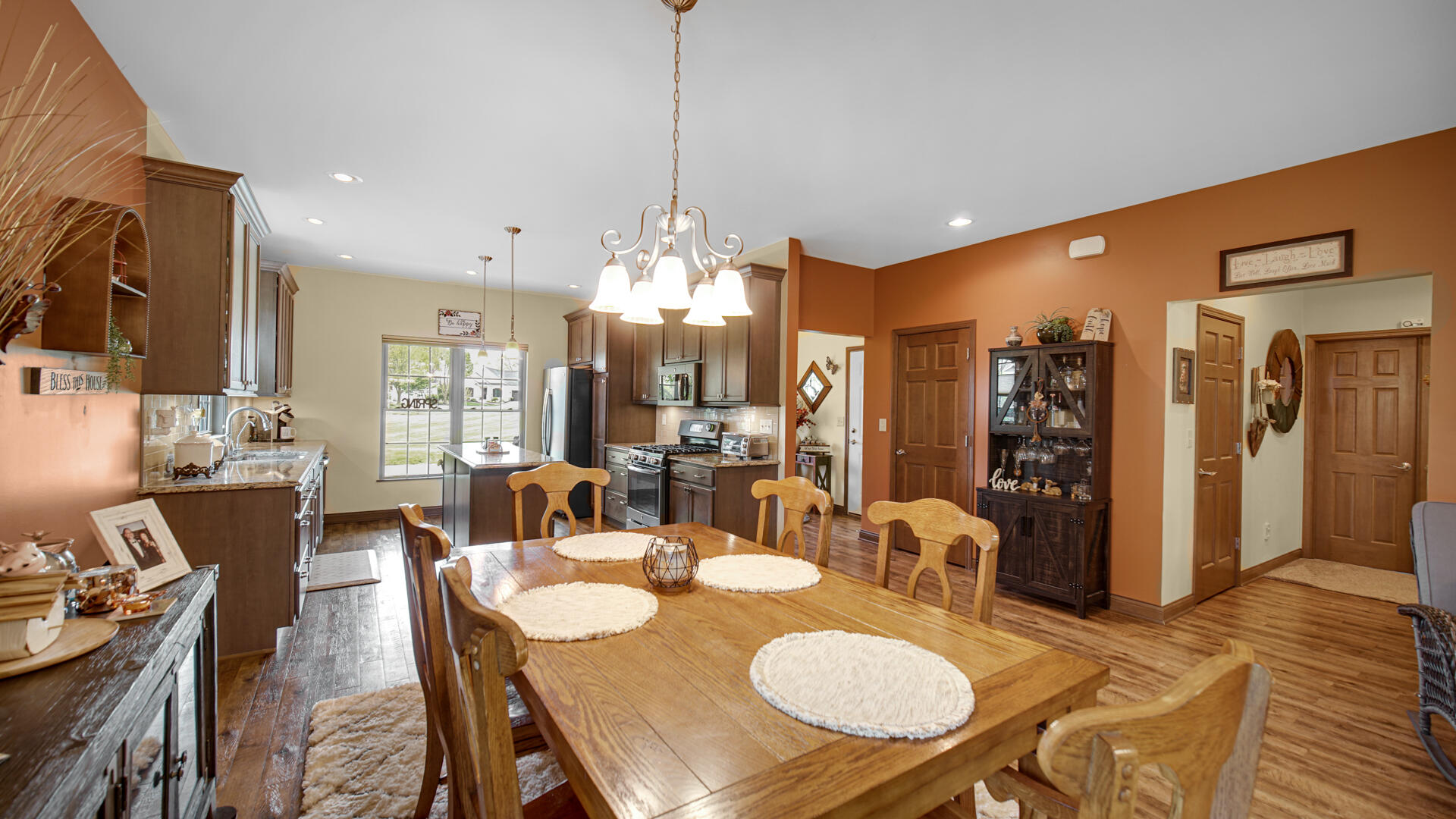 60 N Prairie Parkway, Valparaiso, IN 46385; Image #10