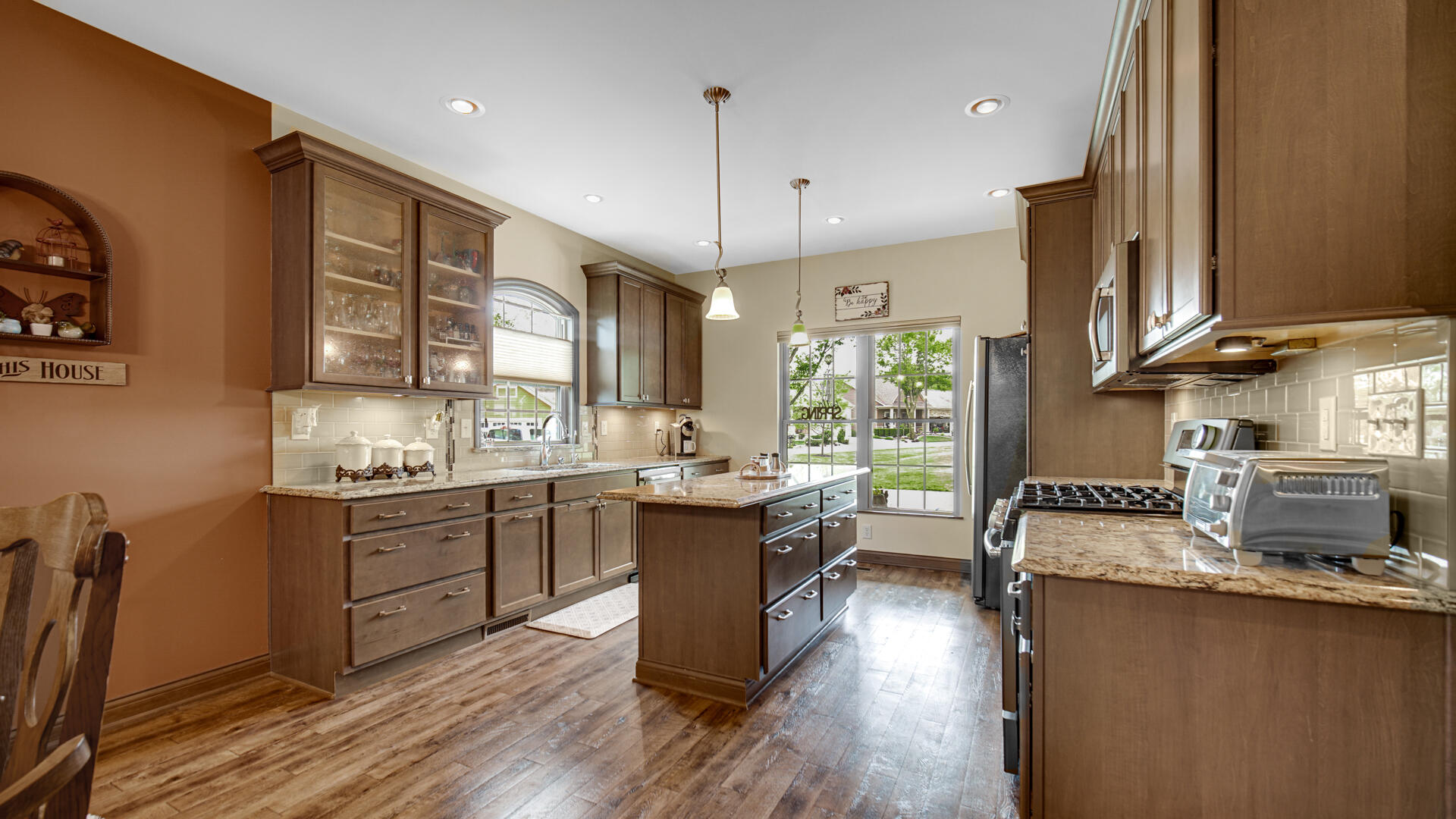 60 N Prairie Parkway, Valparaiso, IN 46385; Image #7
