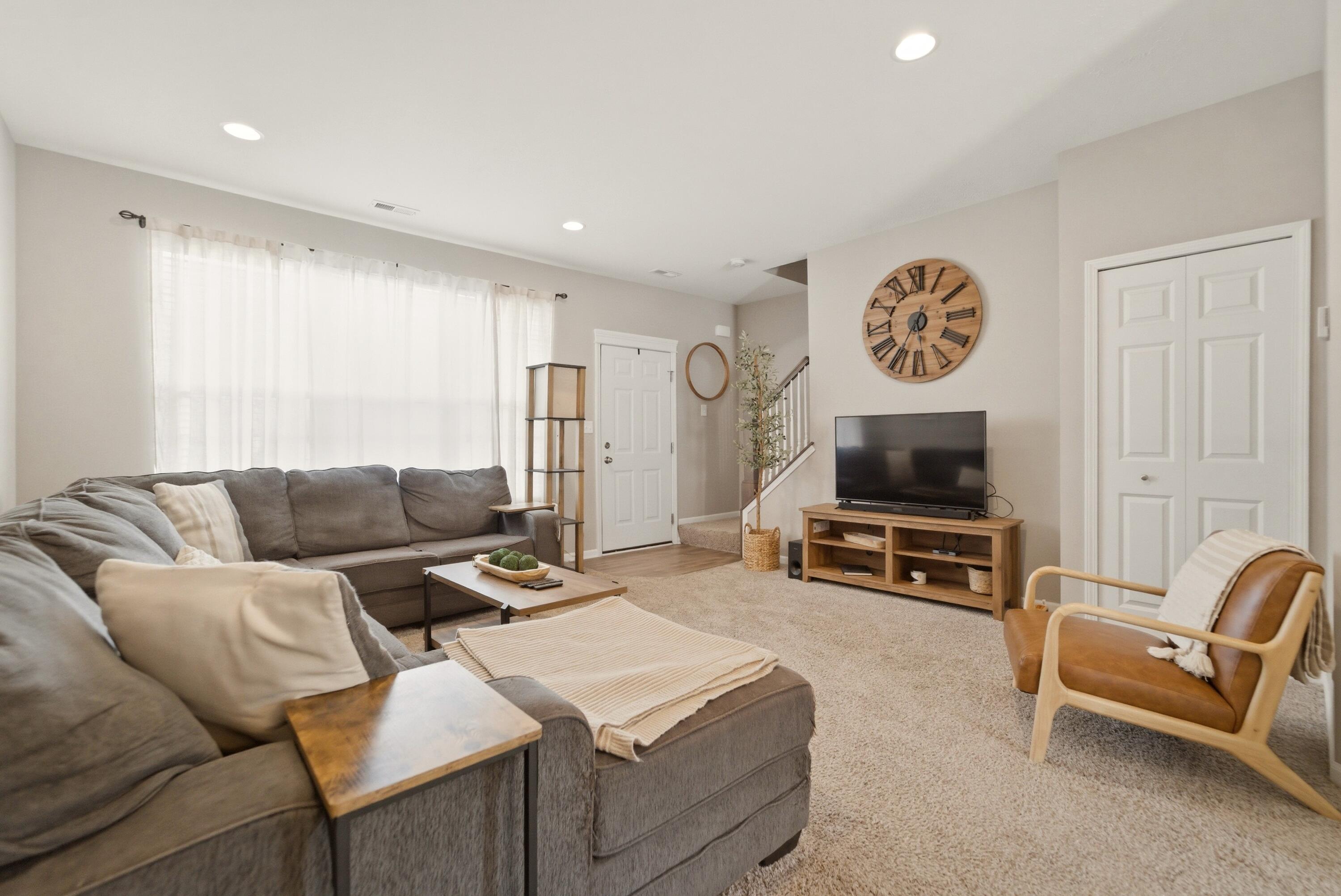 1074 E 114th Avenue, Crown Point, IN 46307; Image #2