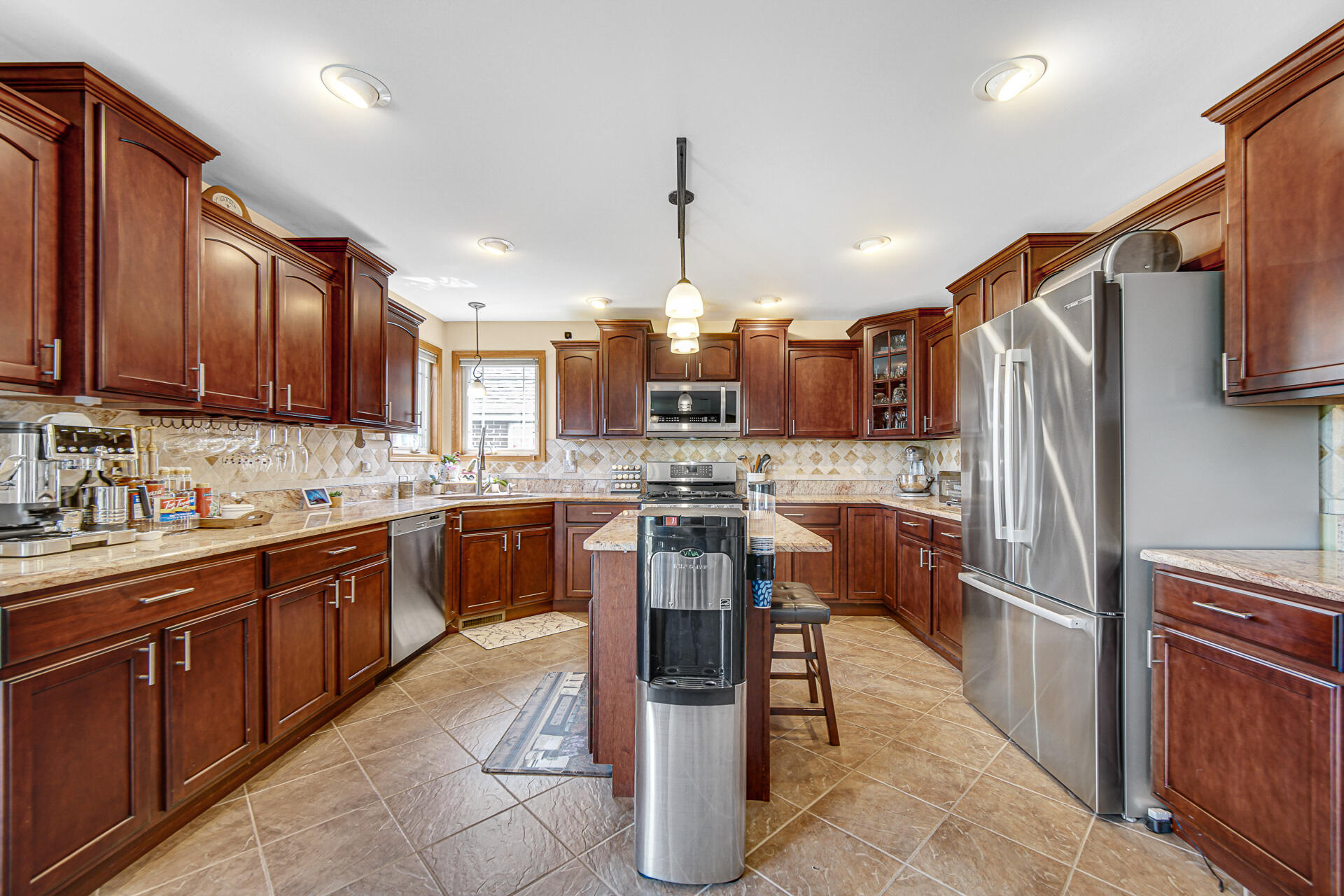 10351 Adler Cove, St. John, IN 46373; Image #12