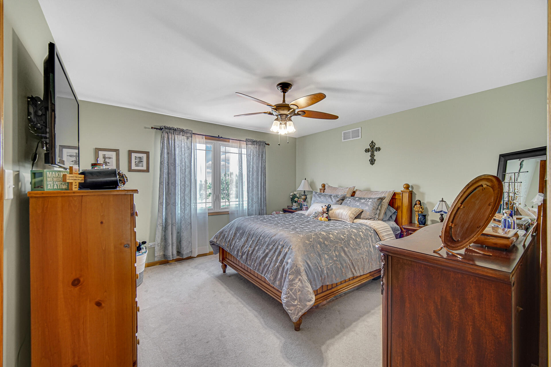10351 Adler Cove, St. John, IN 46373; Image #19