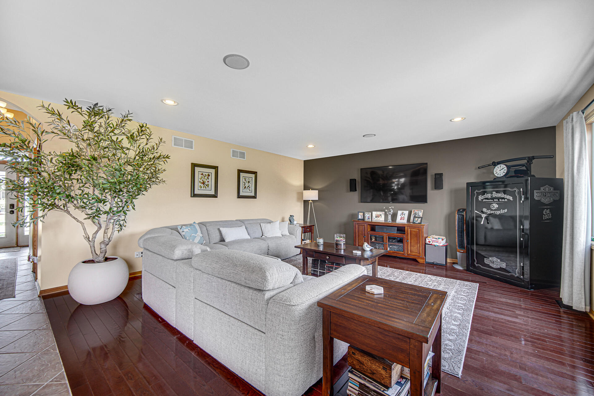 10351 Adler Cove, St. John, IN 46373; Image #8
