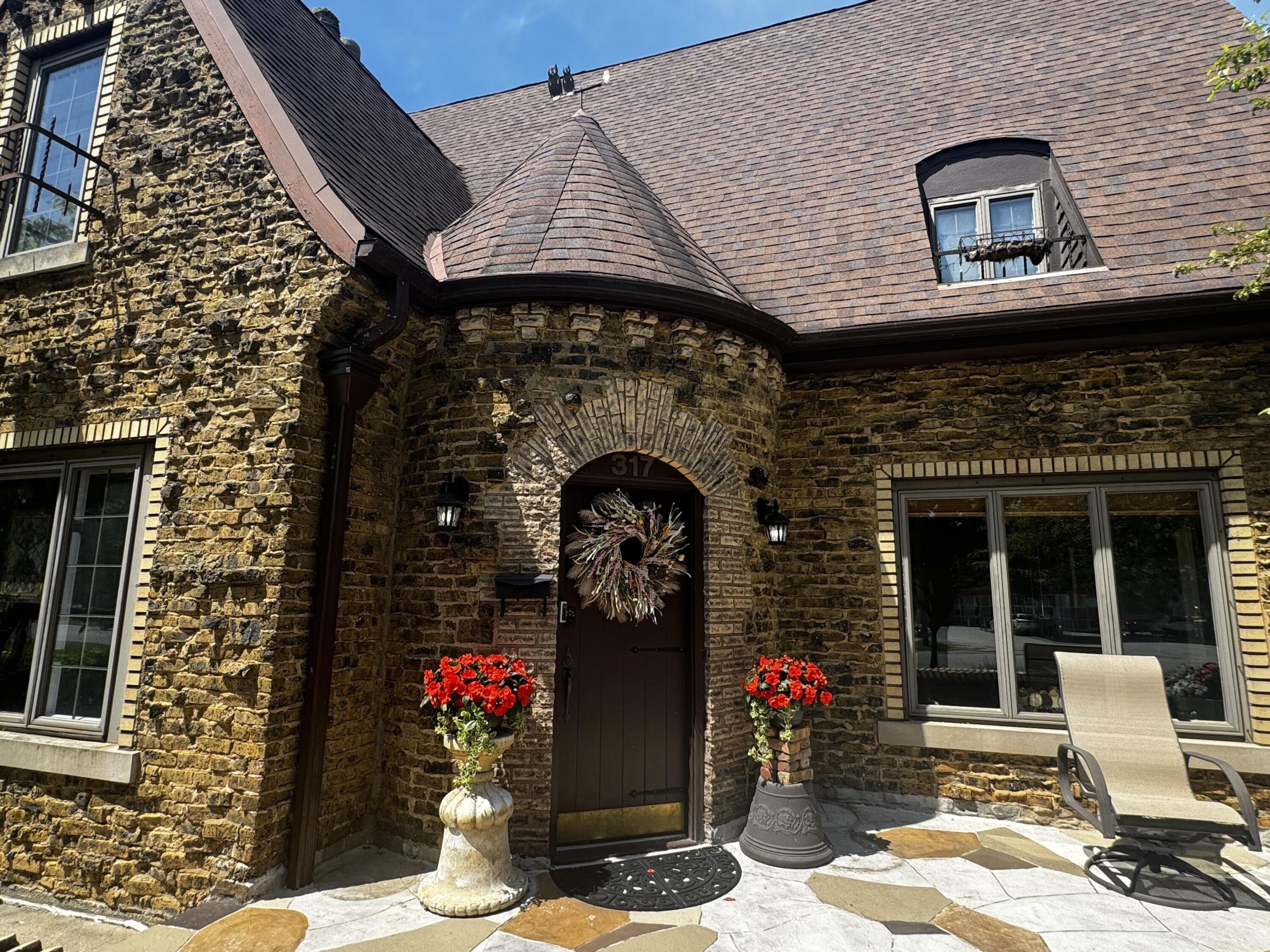 317 N Main Street, Crown Point, IN 46307; Image #2
