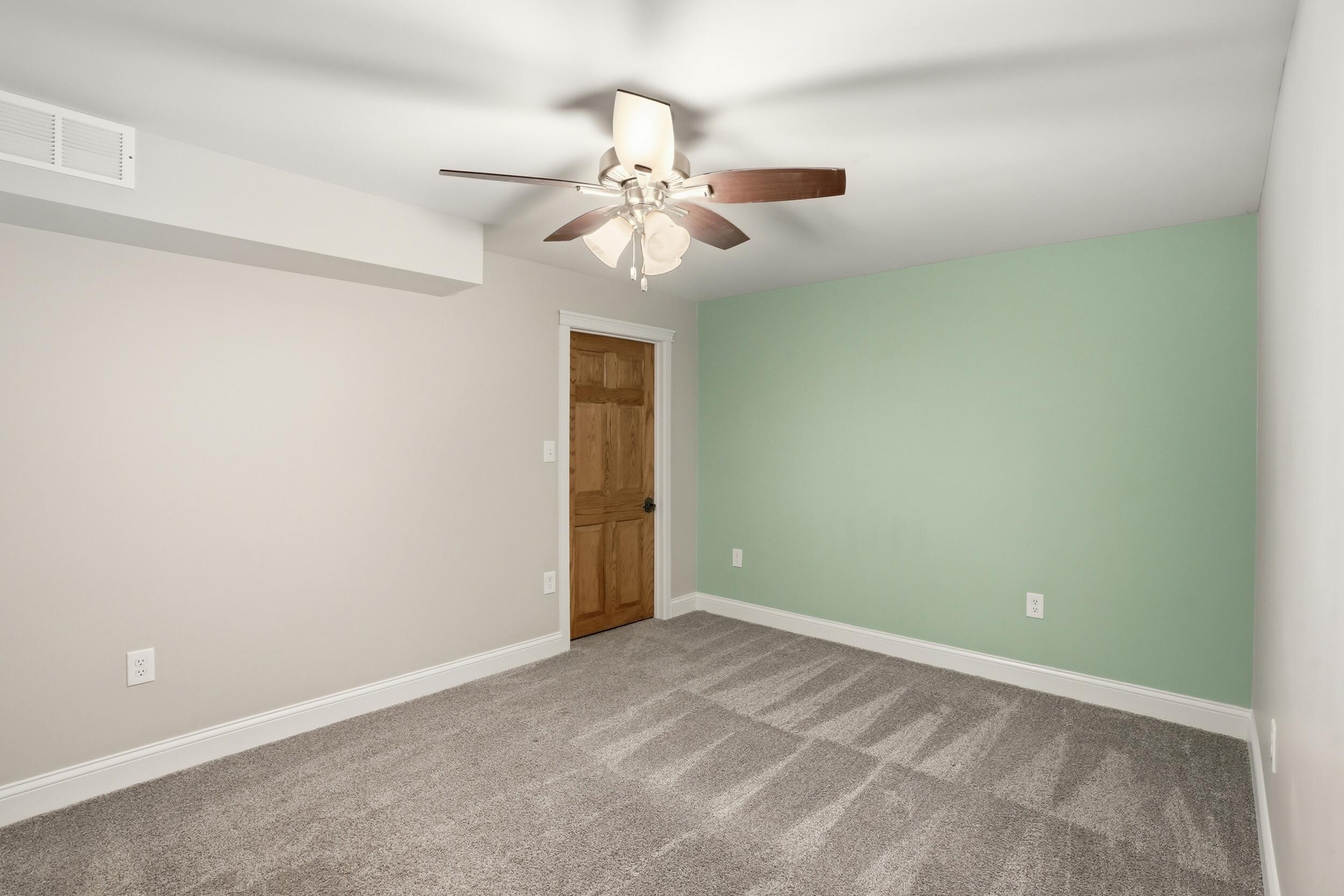 13741 Jennings Lane, Crown Point, IN 46307; Image #59