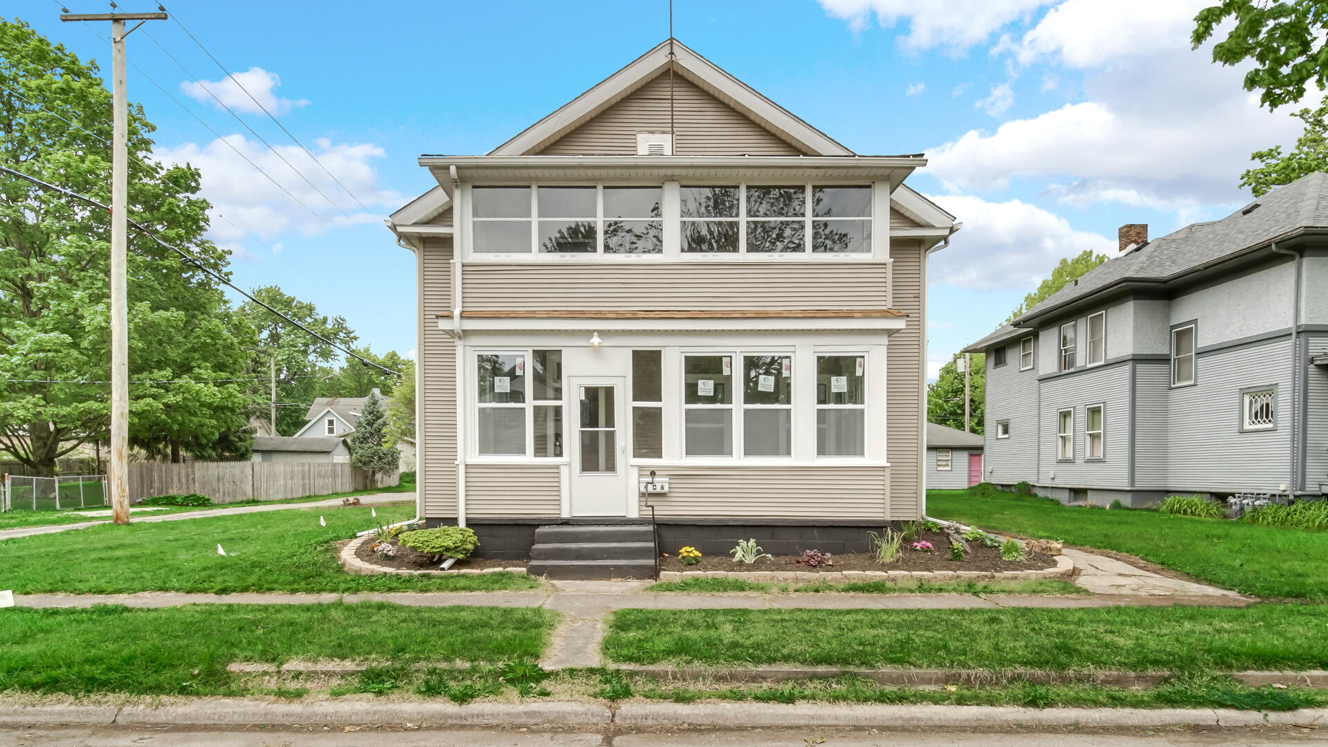 406 D Street, La Porte, IN 46350; Image #2