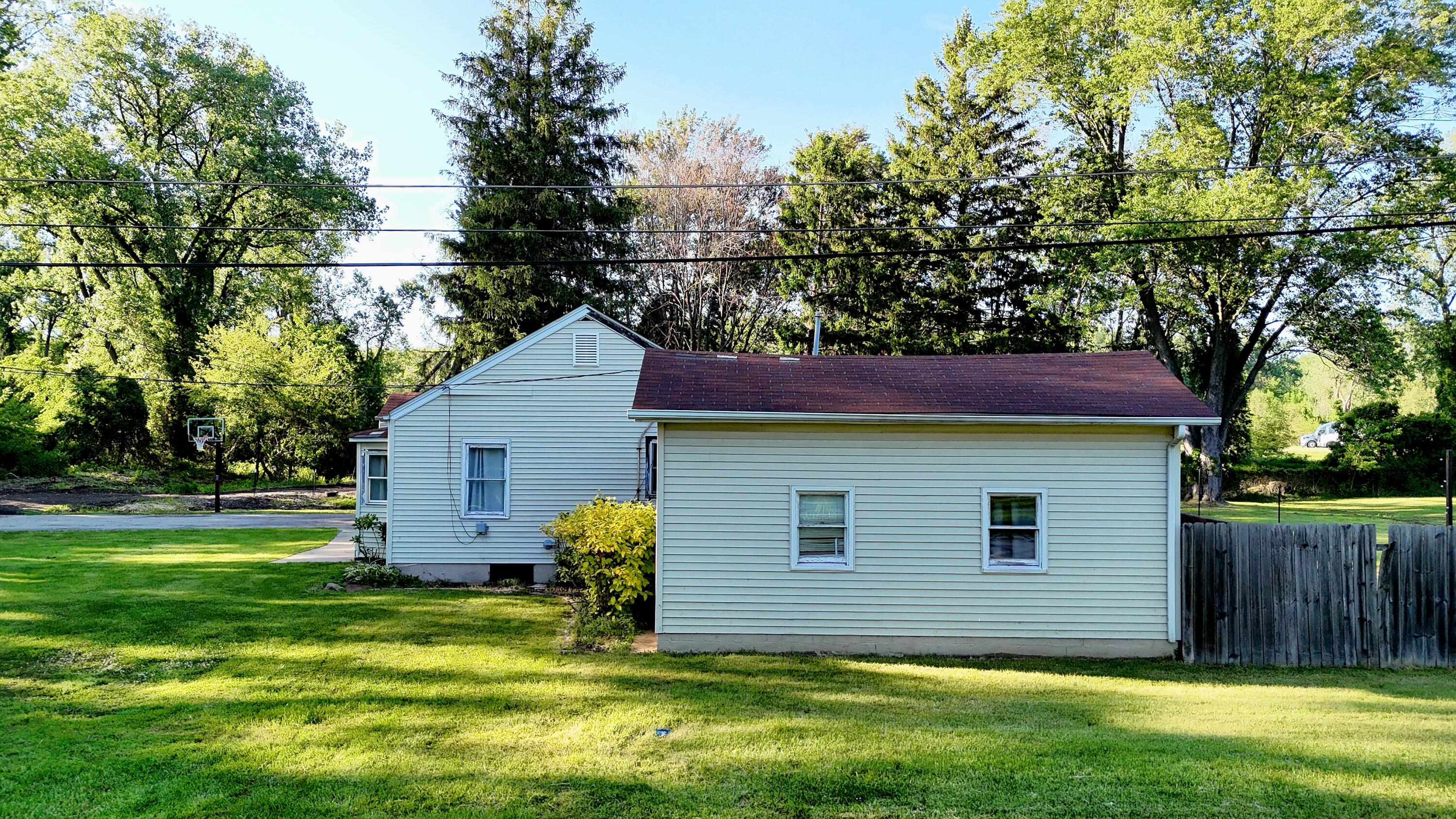 2207 N County Line Road, Portage, IN 46368; Image #5