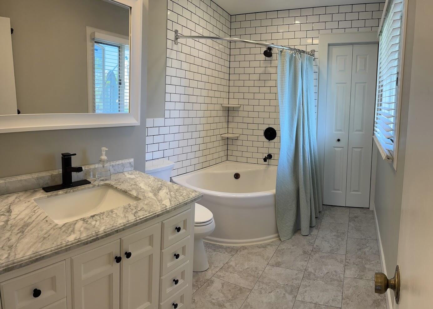 197 W 700 N, Valparaiso, IN 46385; Image #14