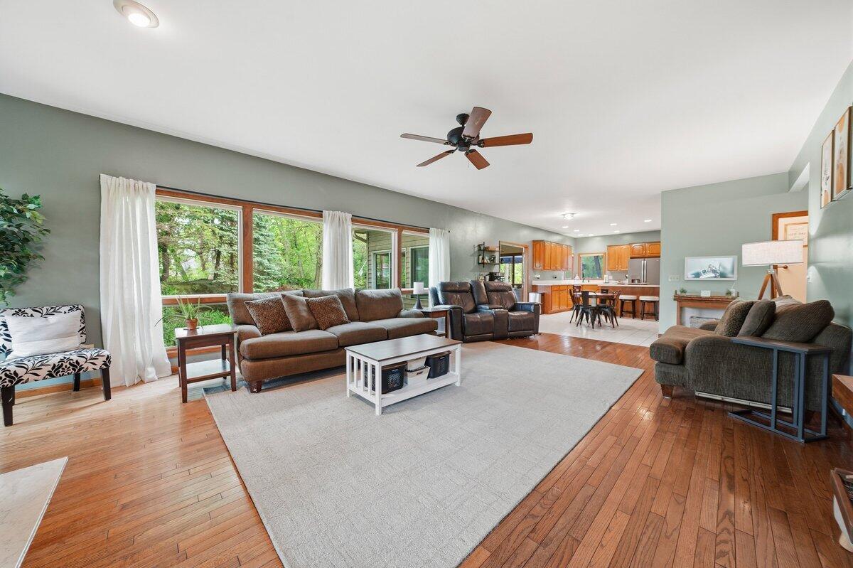 5204 Woodmere Court, Valparaiso, IN 46383; Image #8