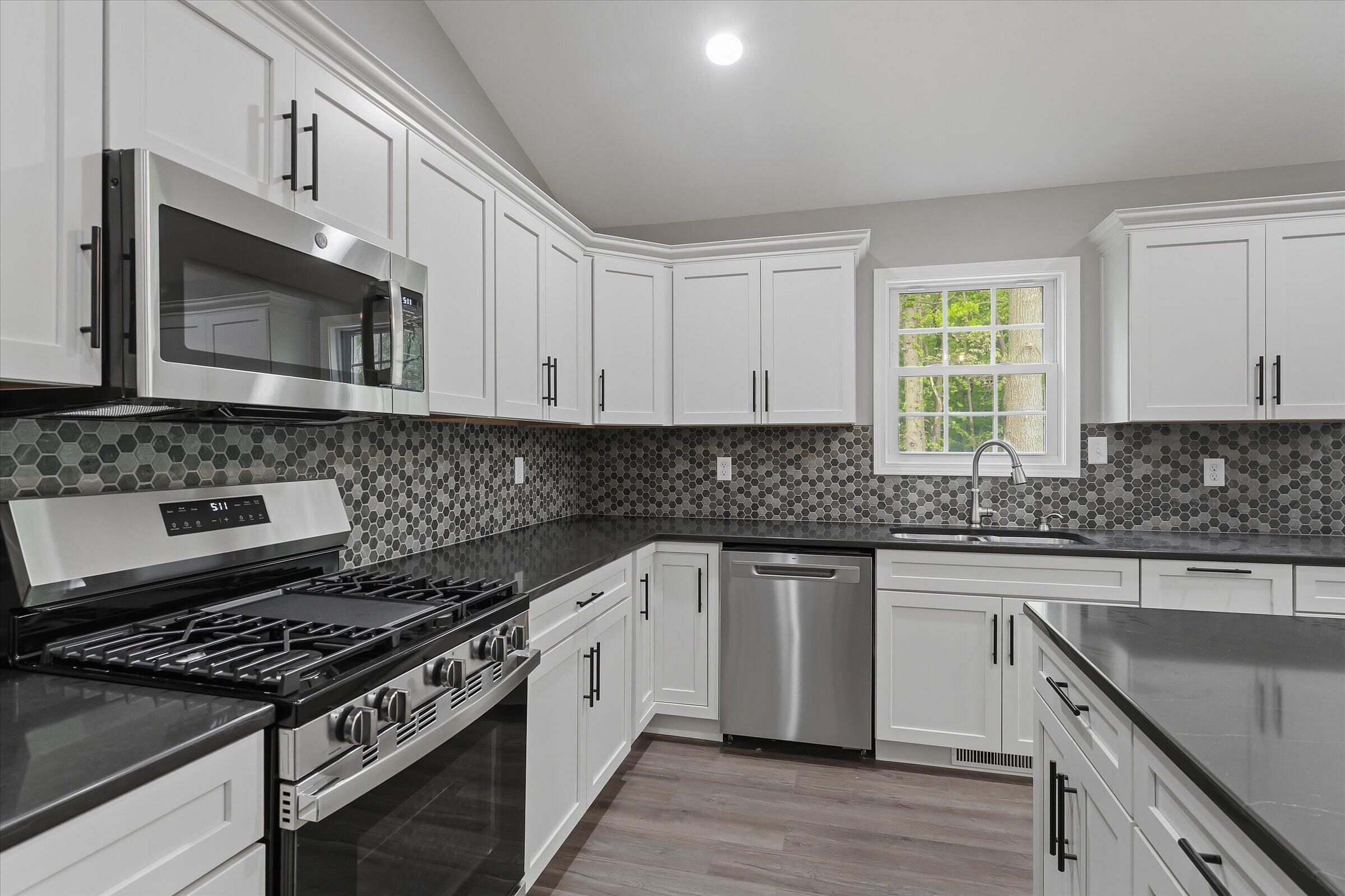 53784 Terre Verde Hills Court, South Bend, IN 46628; Image #12