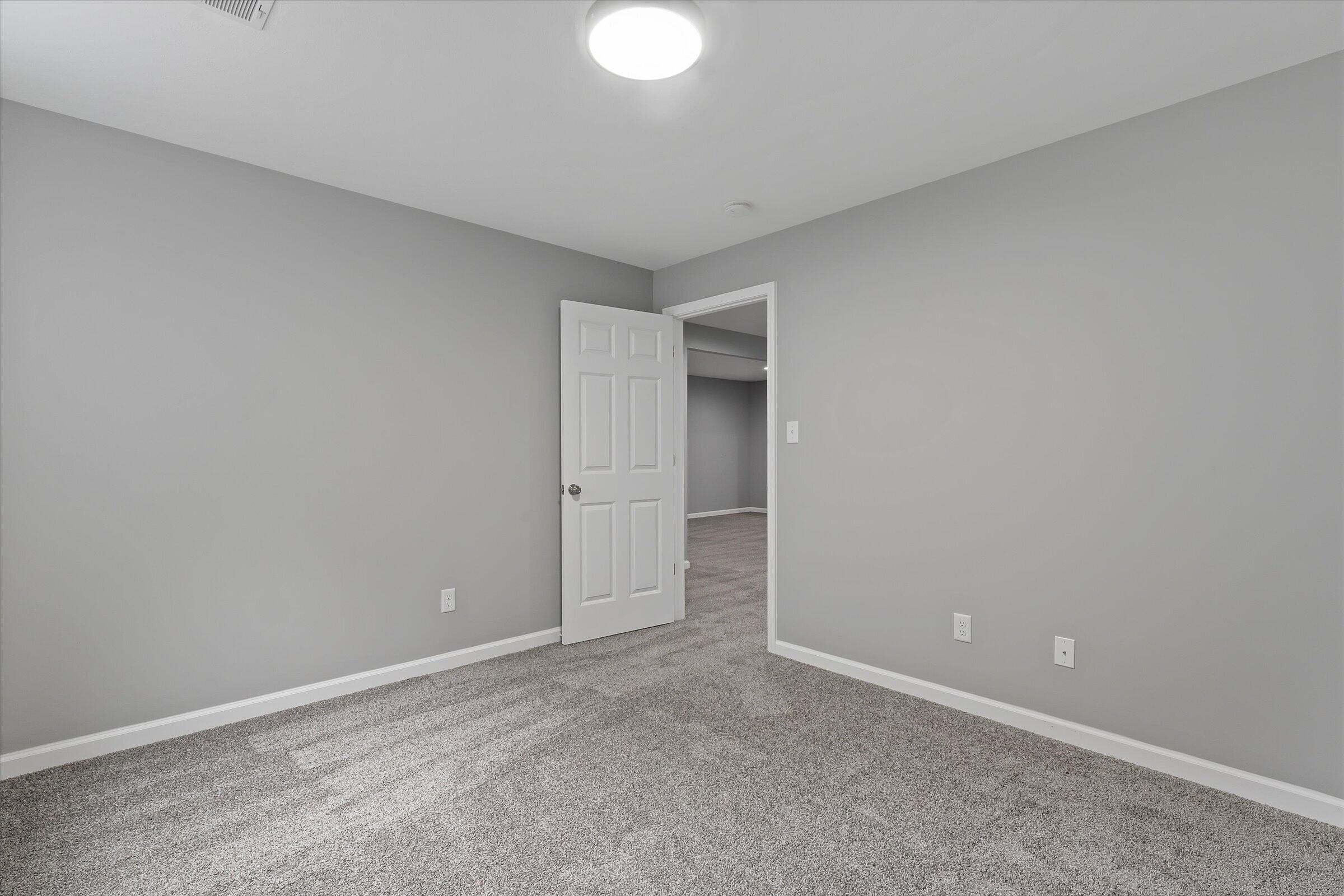 53784 Terre Verde Hills Court, South Bend, IN 46628; Image #31