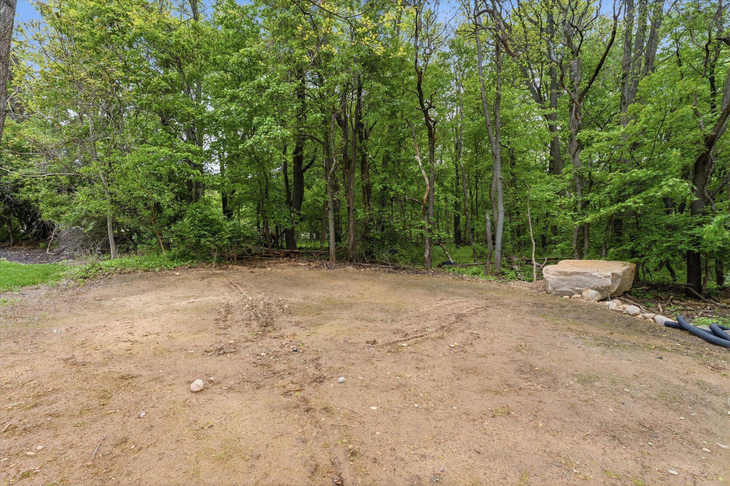 53784 Terre Verde Hills Court, South Bend, IN 46628; Image #34