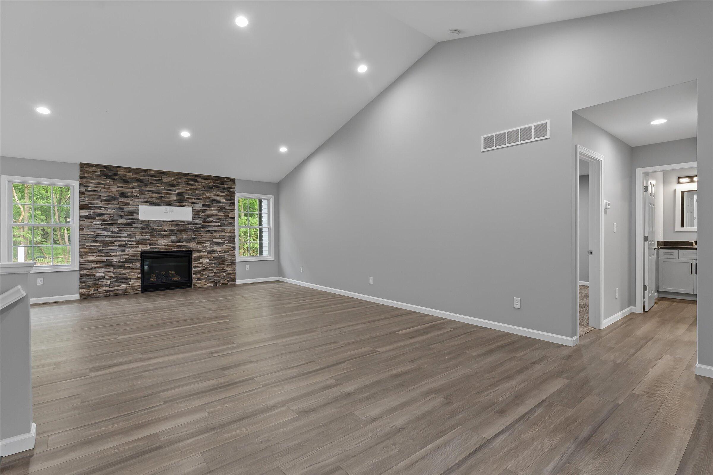53784 Terre Verde Hills Court, South Bend, IN 46628; Image #4