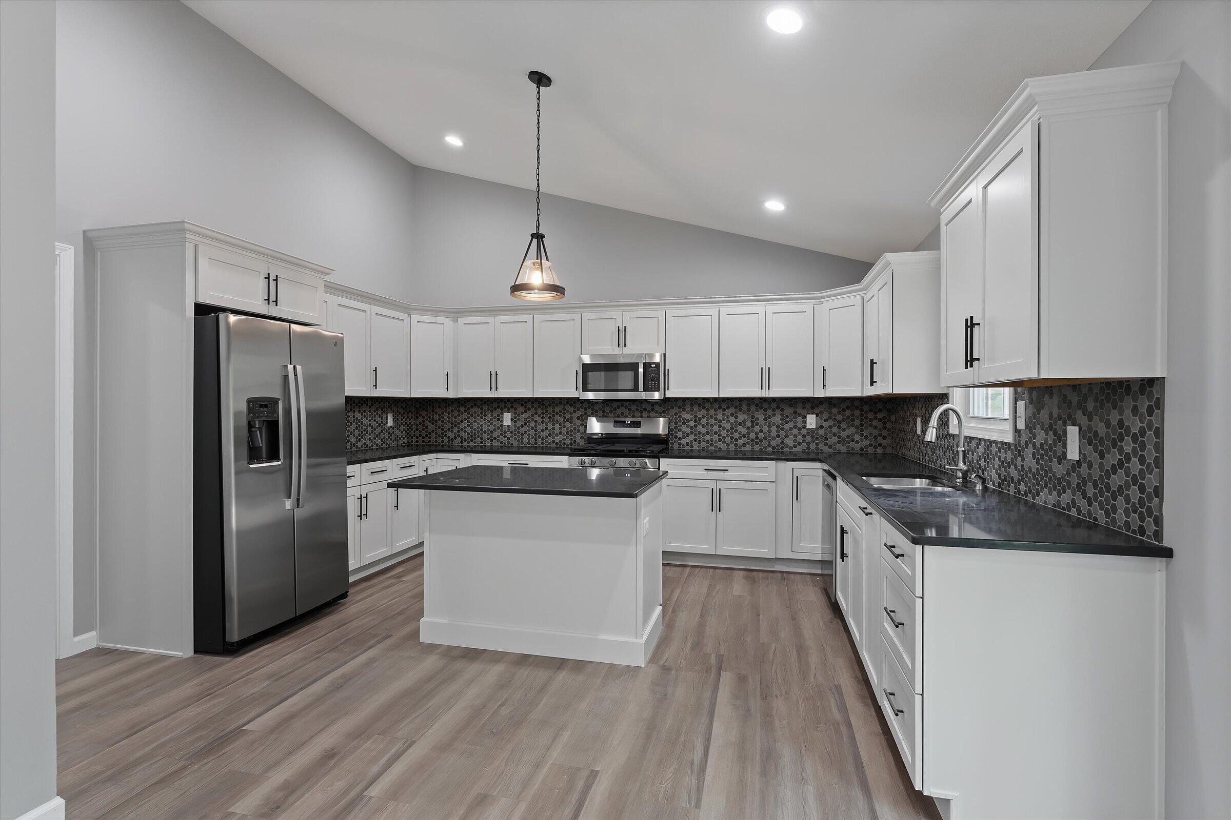 53784 Terre Verde Hills Court, South Bend, IN 46628; Image #9