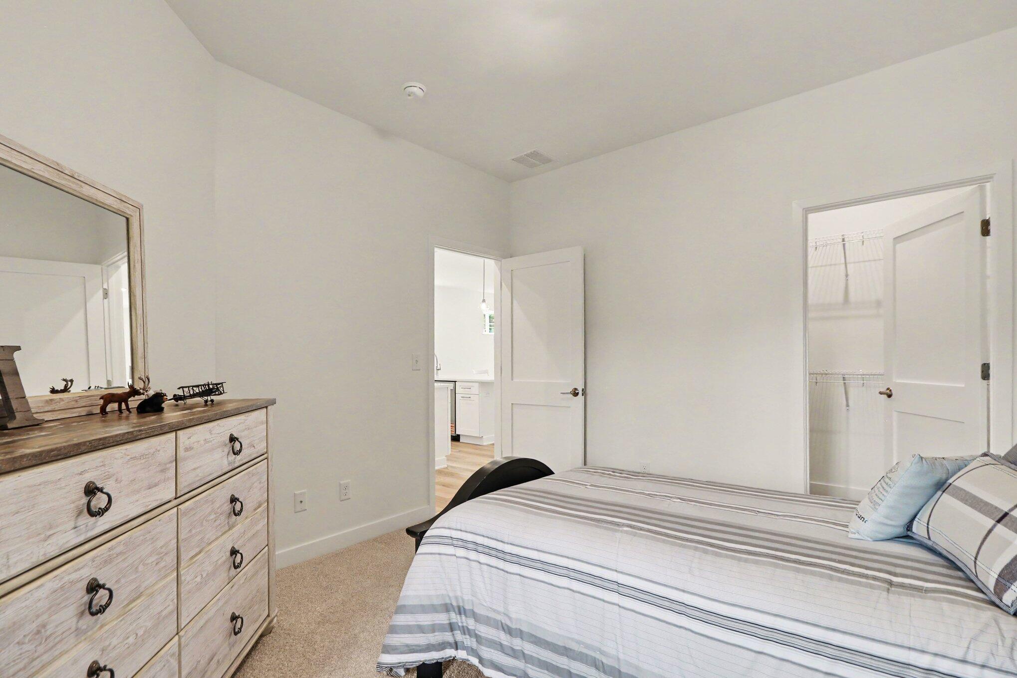 1905 E Woodglen Circle, Valparaiso, IN 46383; Image #10