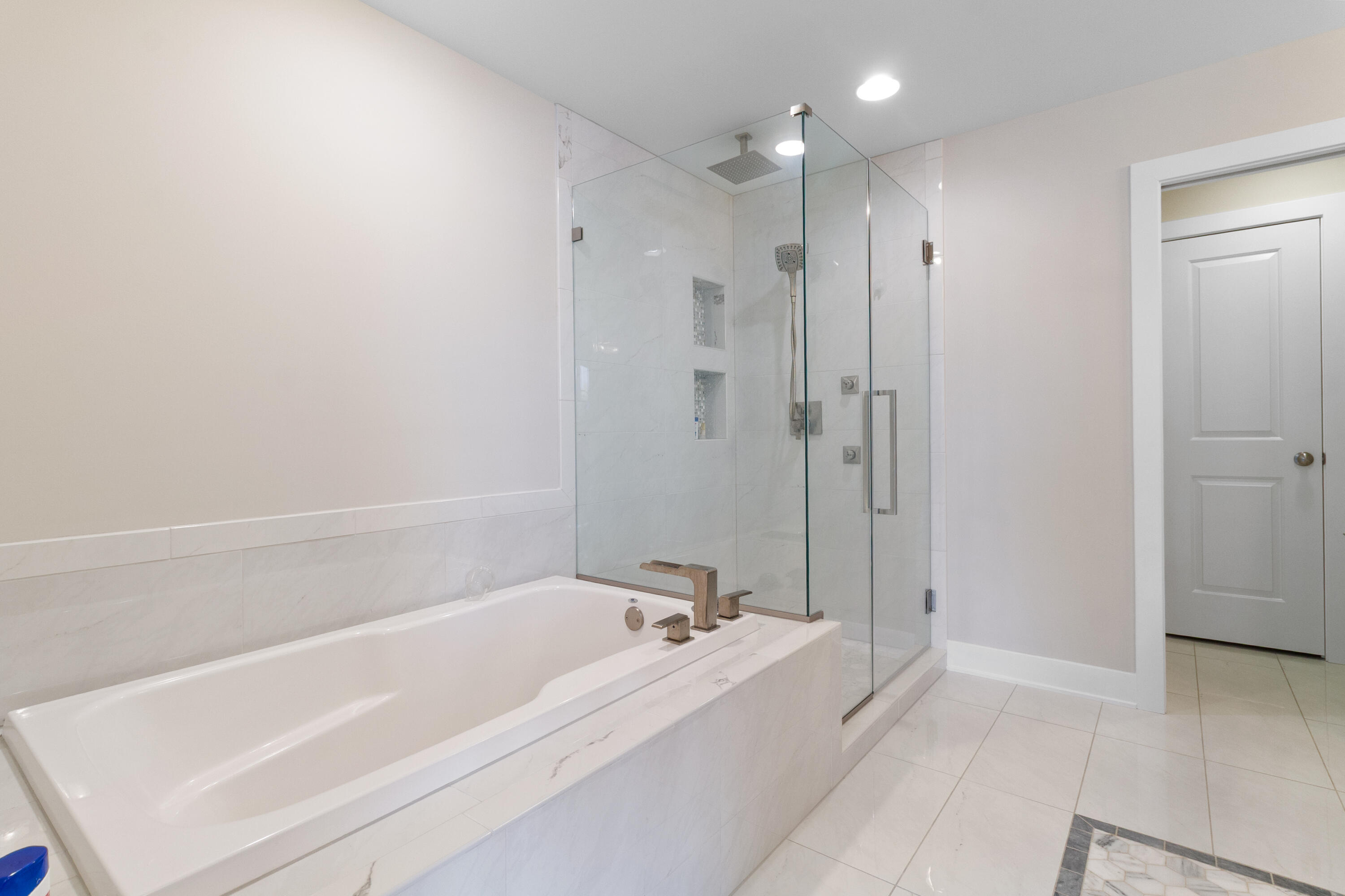 4705 Hyde Park Drive, Valparaiso, IN 46383; Image #14
