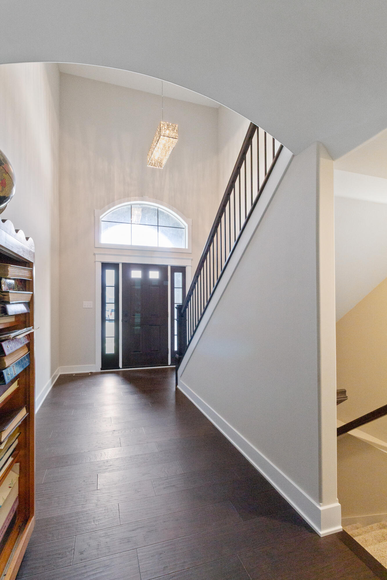 4705 Hyde Park Drive, Valparaiso, IN 46383; Image #4