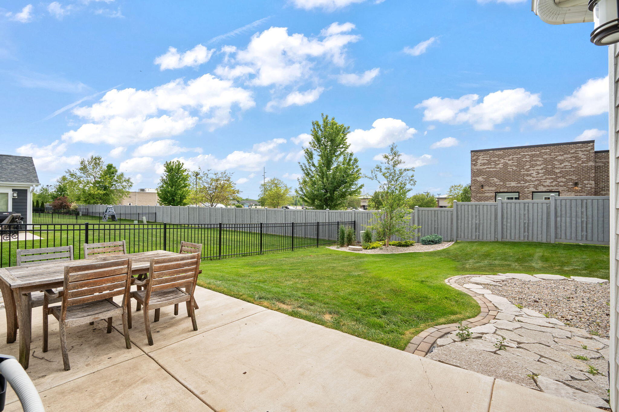 10810 Scarlett Oak Drive, St. John, IN 46373; Image #37