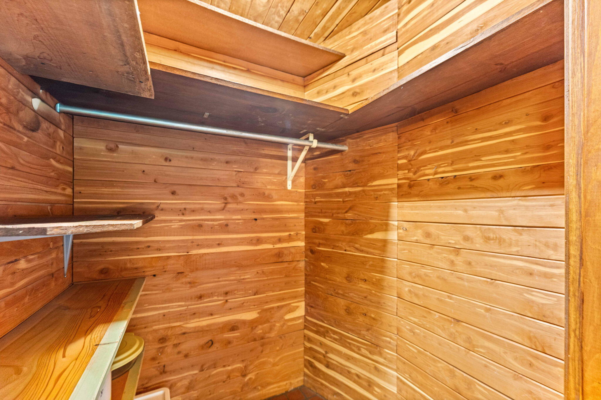 9138 Southmoor Avenue, Highland, IN 46322; Image #22