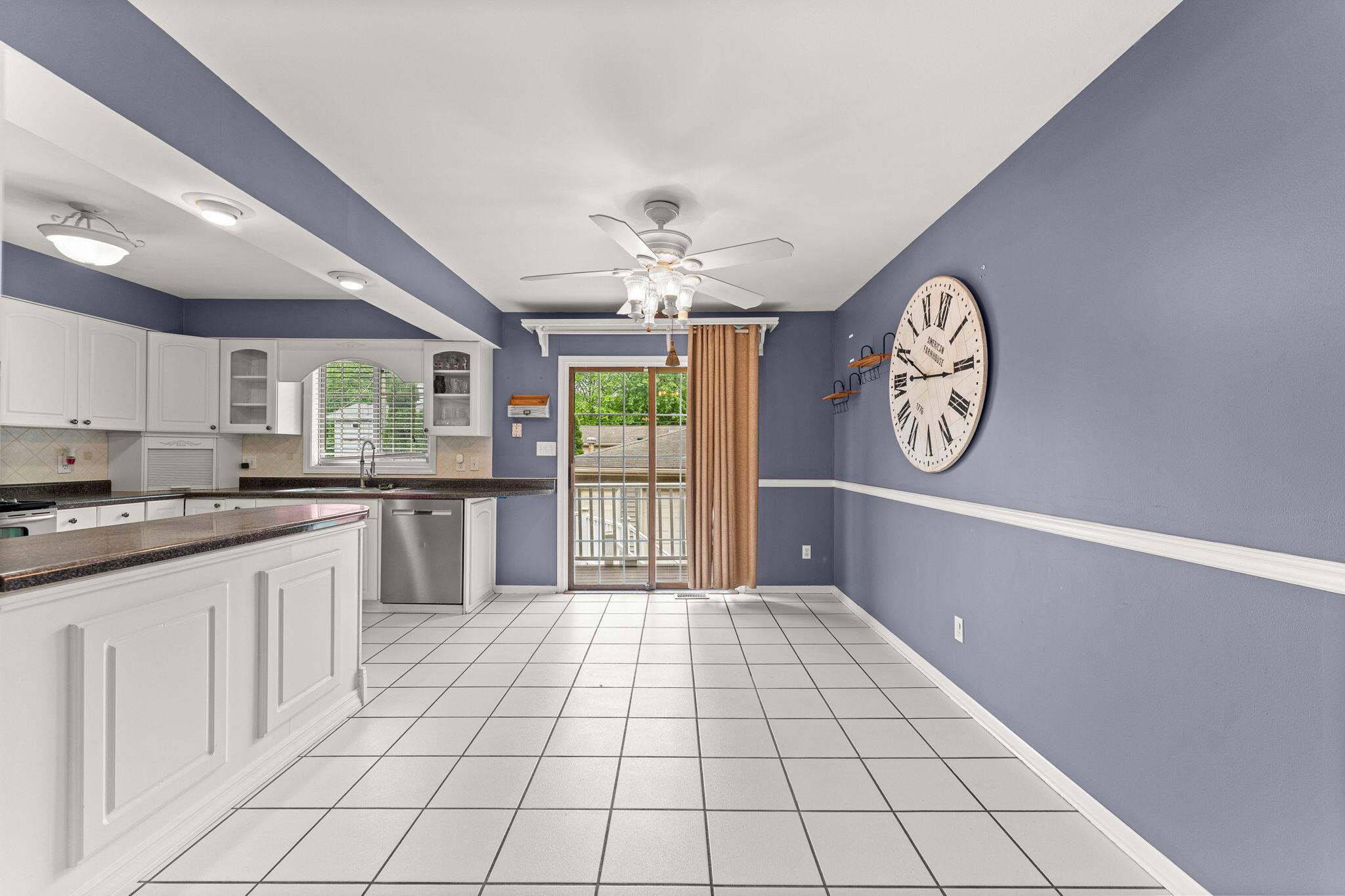 9138 Southmoor Avenue, Highland, IN 46322; Image #6