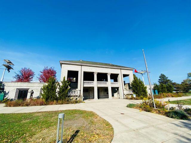 1020 N Shelby Street, Gary, IN 46403; Image #29