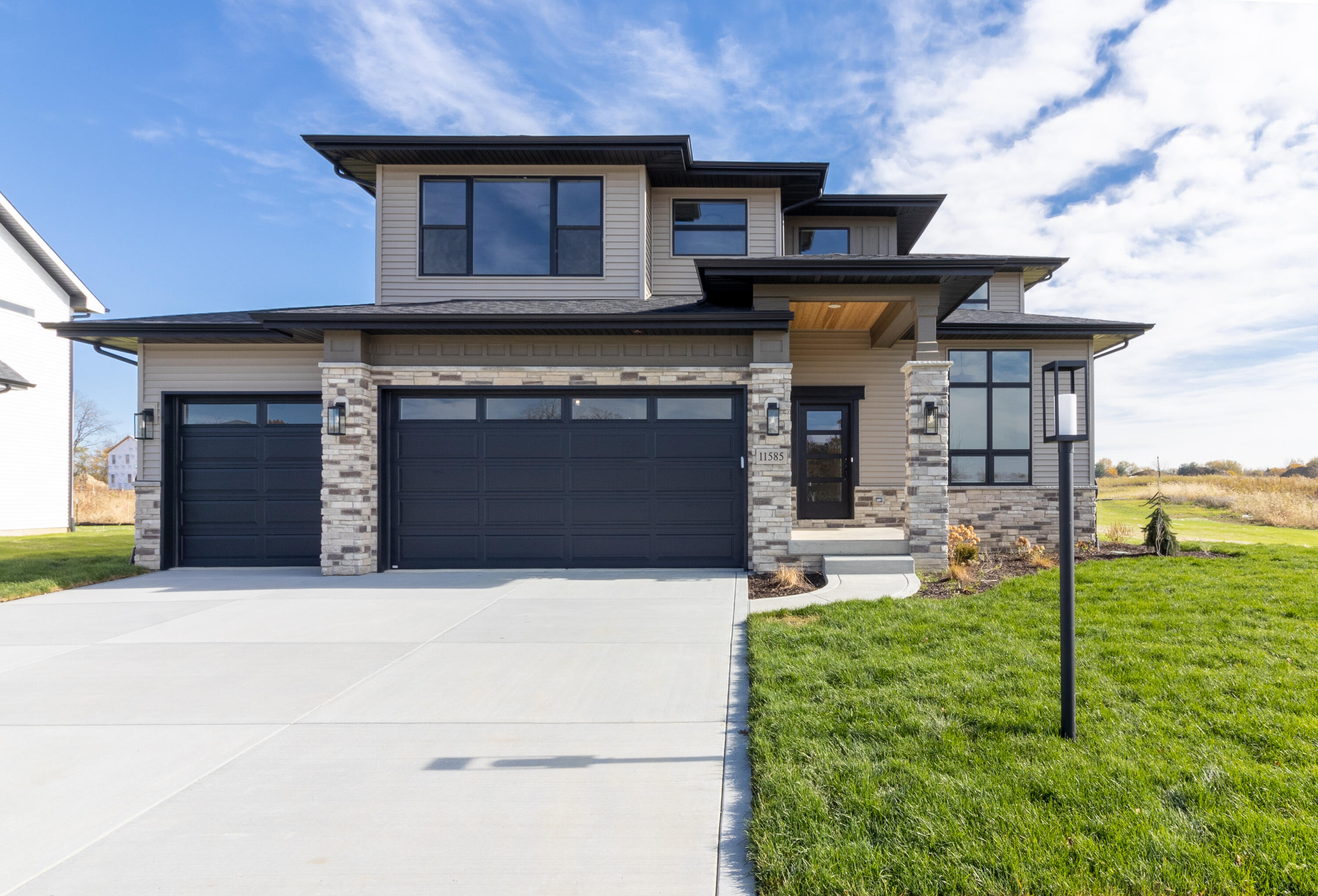 7620 E 115th Avenue, Crown Point, IN 46307; Image #1