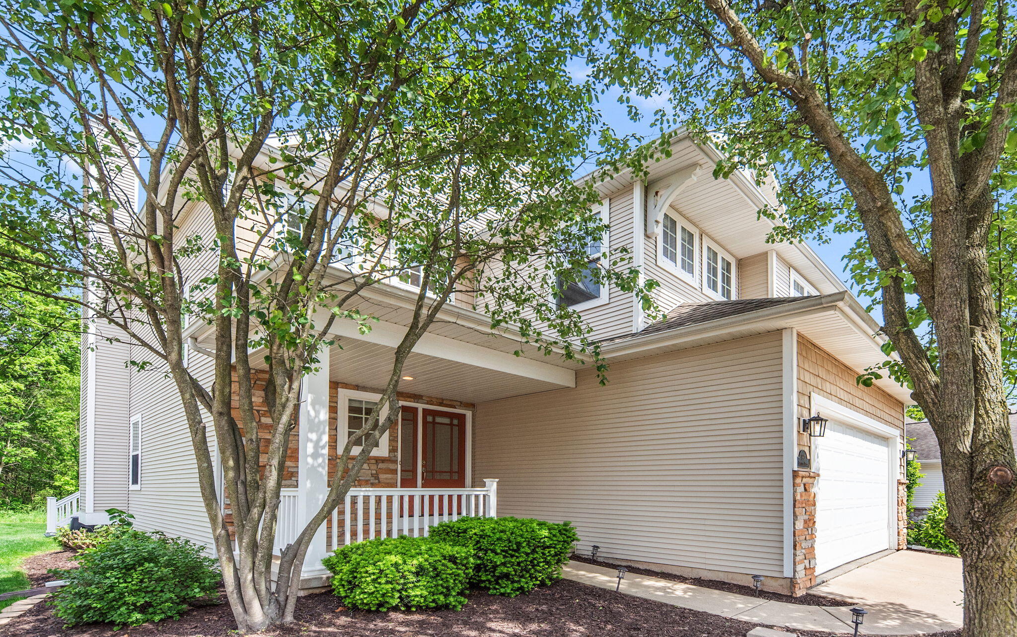 1917 Garland Circle Drive, Valparaiso, IN 46383; Image #2
