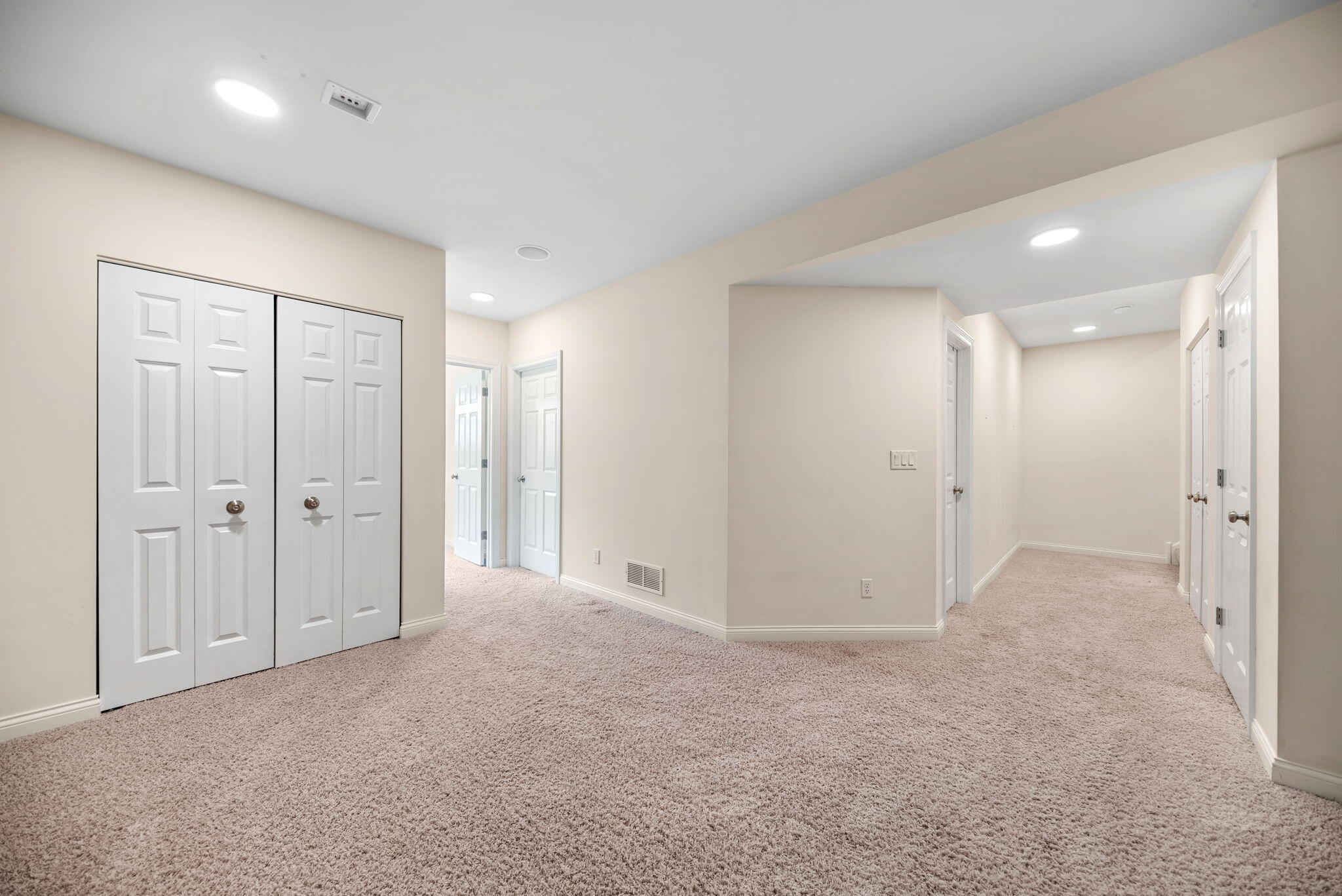 1917 Garland Circle Drive, Valparaiso, IN 46383; Image #23