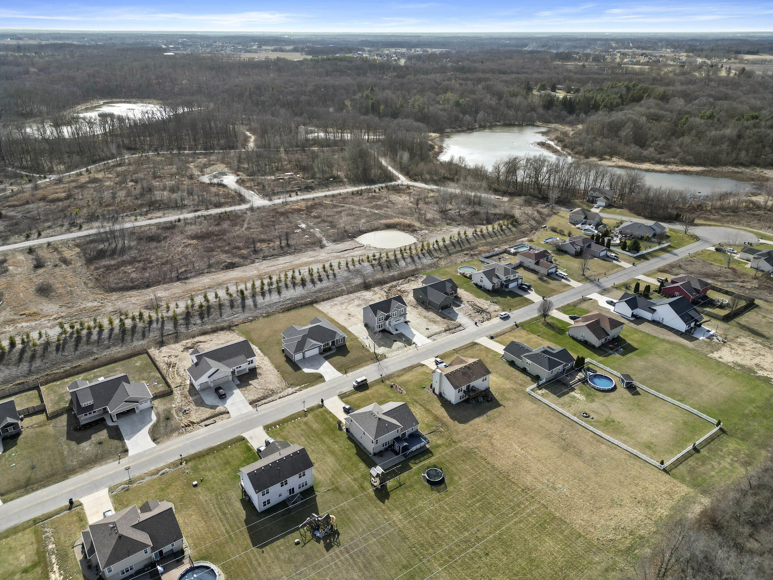 543 Scenic View Avenue, Valparaiso, IN 46385; Image #26