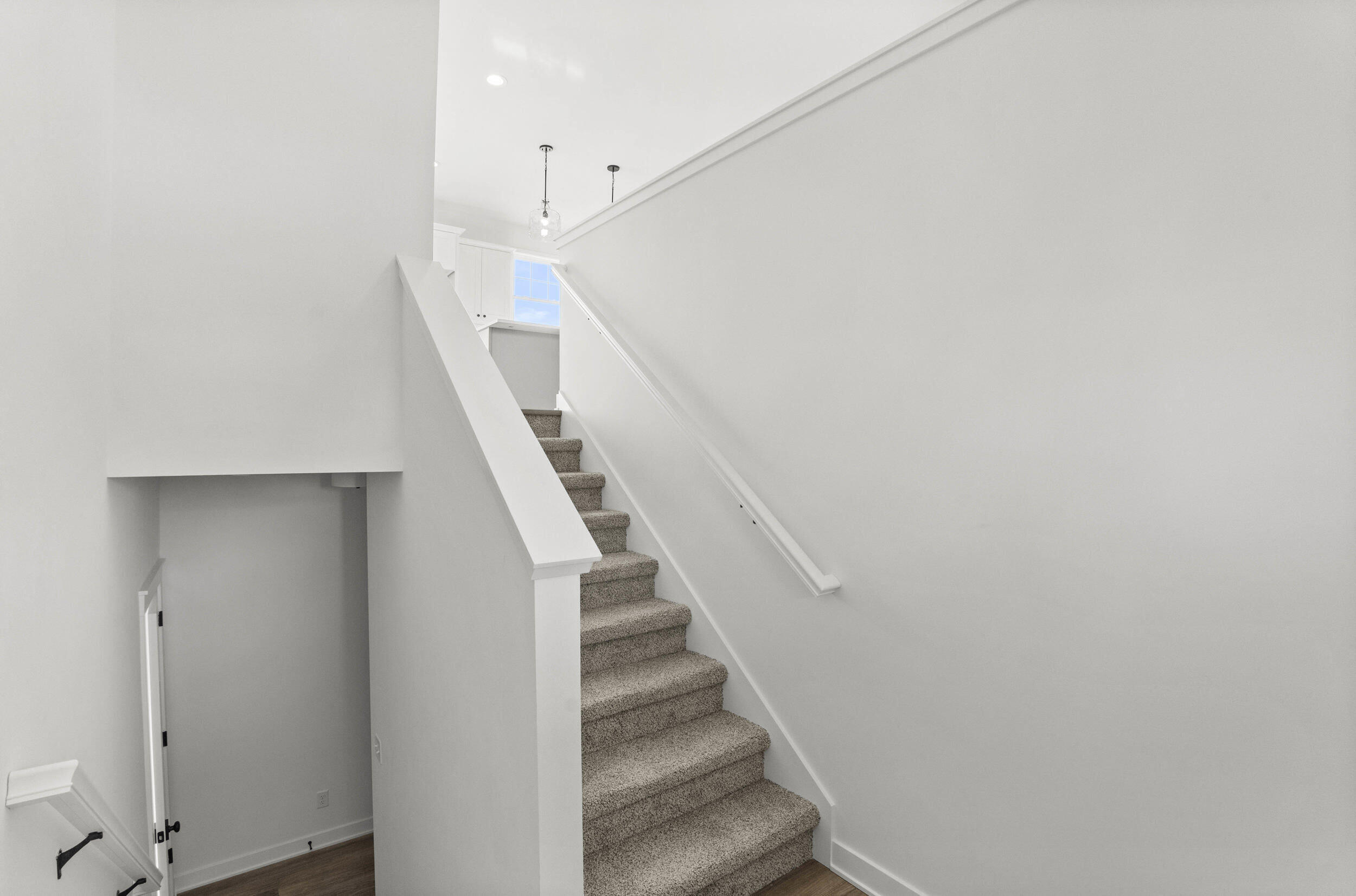 543 Scenic View Avenue, Valparaiso, IN 46385; Image #7