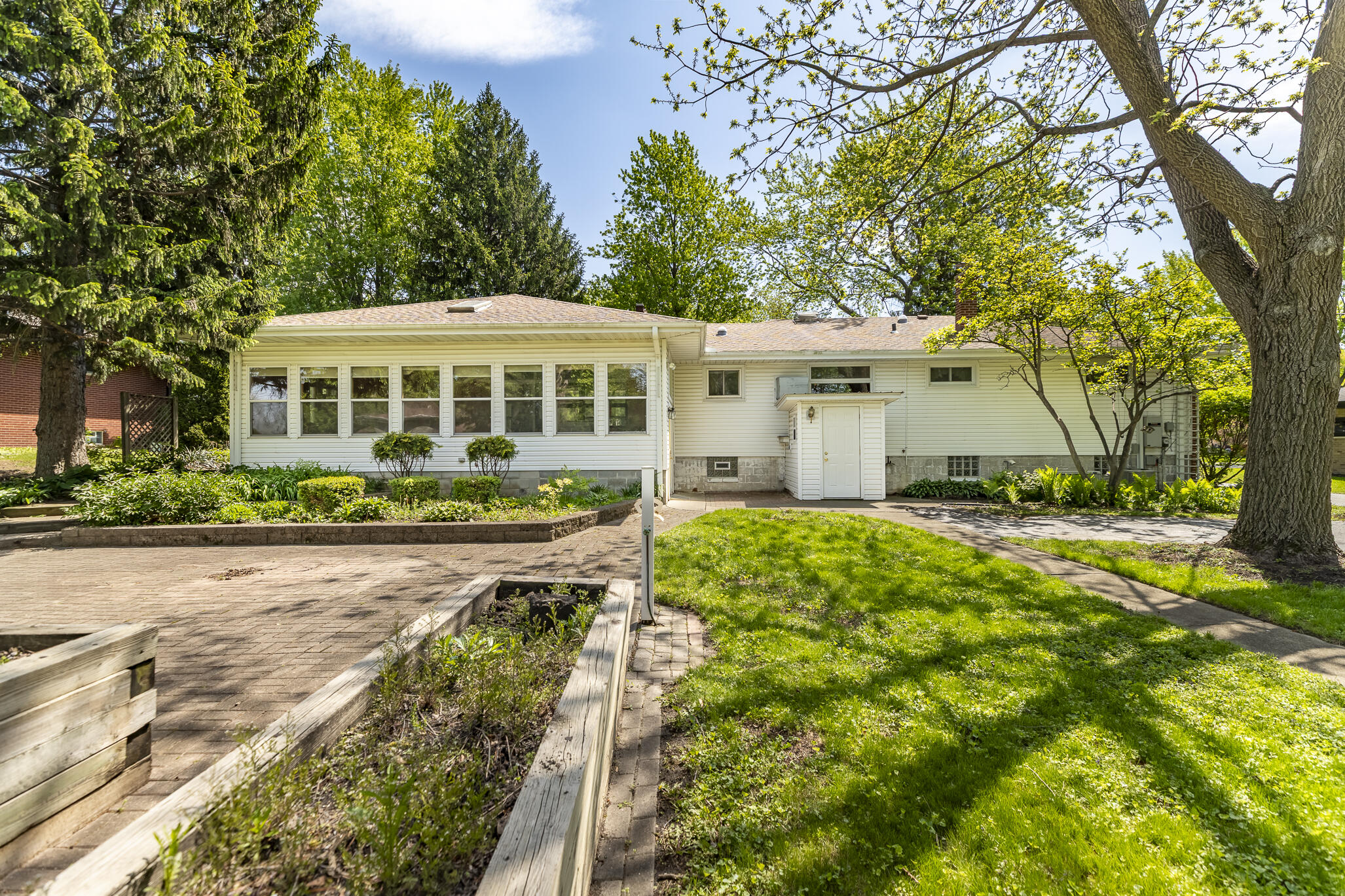 9430 Hilltop Drive, St. John, IN 46373; Image #24