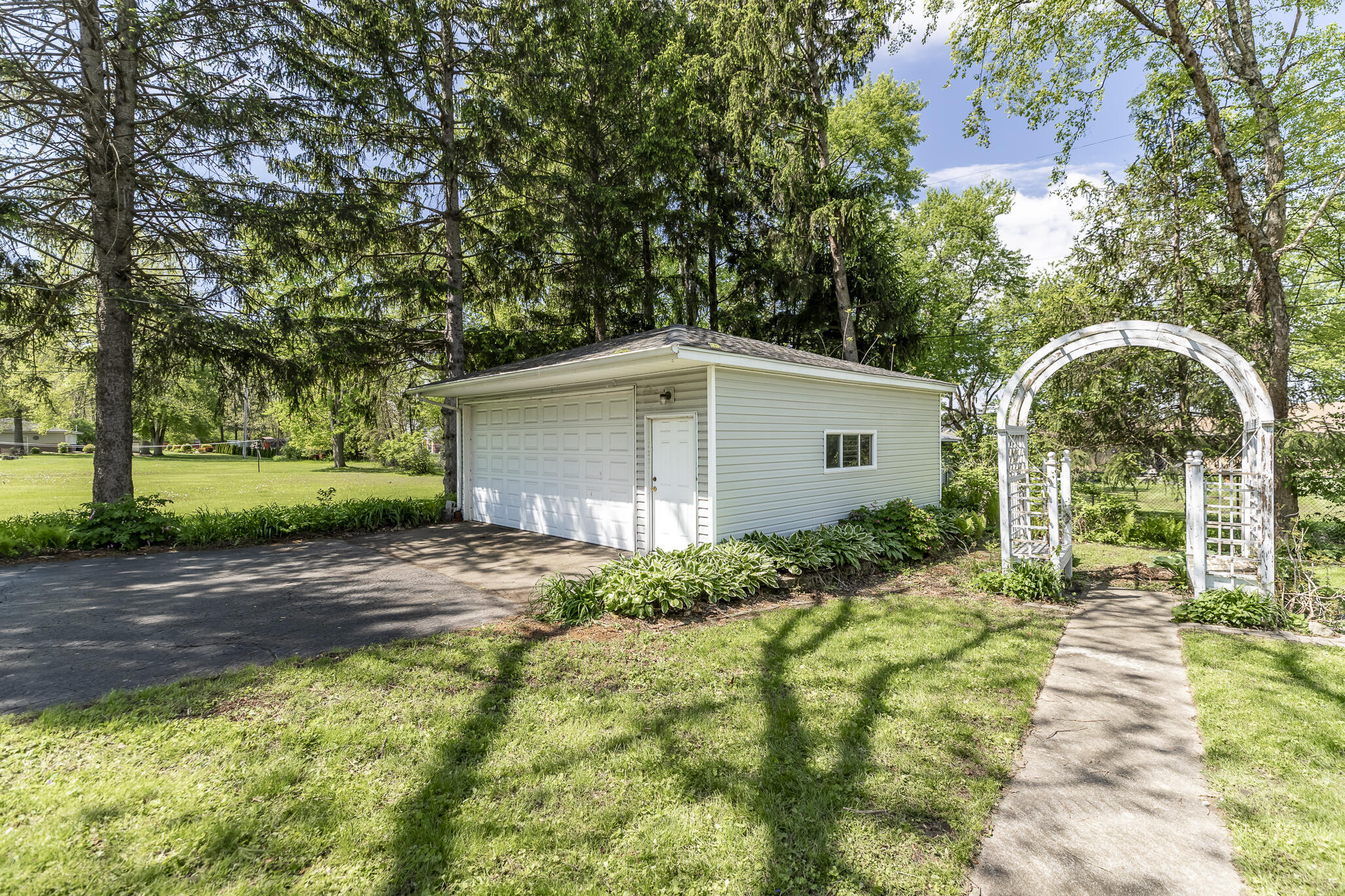 9430 Hilltop Drive, St. John, IN 46373; Image #27