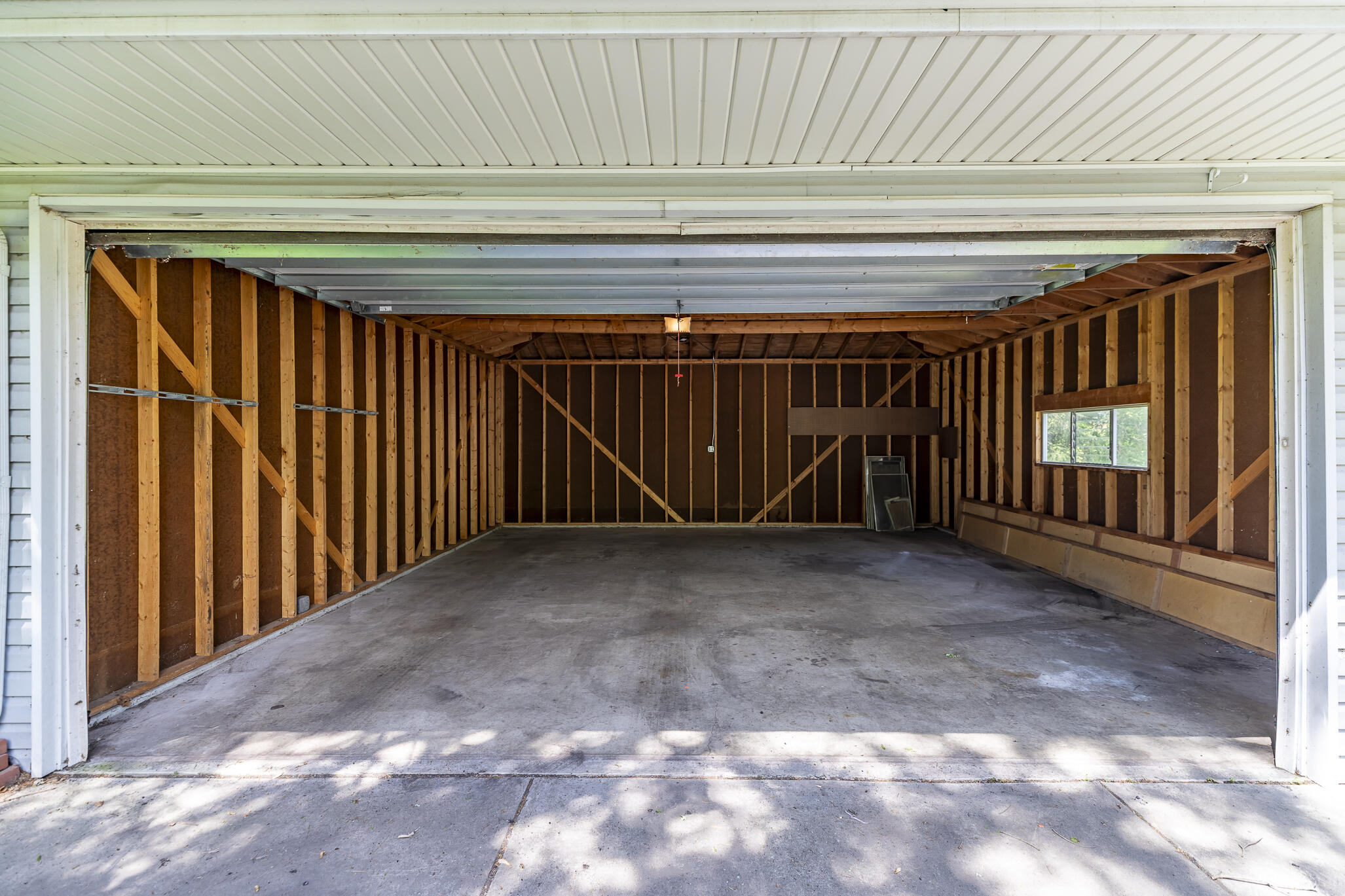 9430 Hilltop Drive, St. John, IN 46373; Image #28