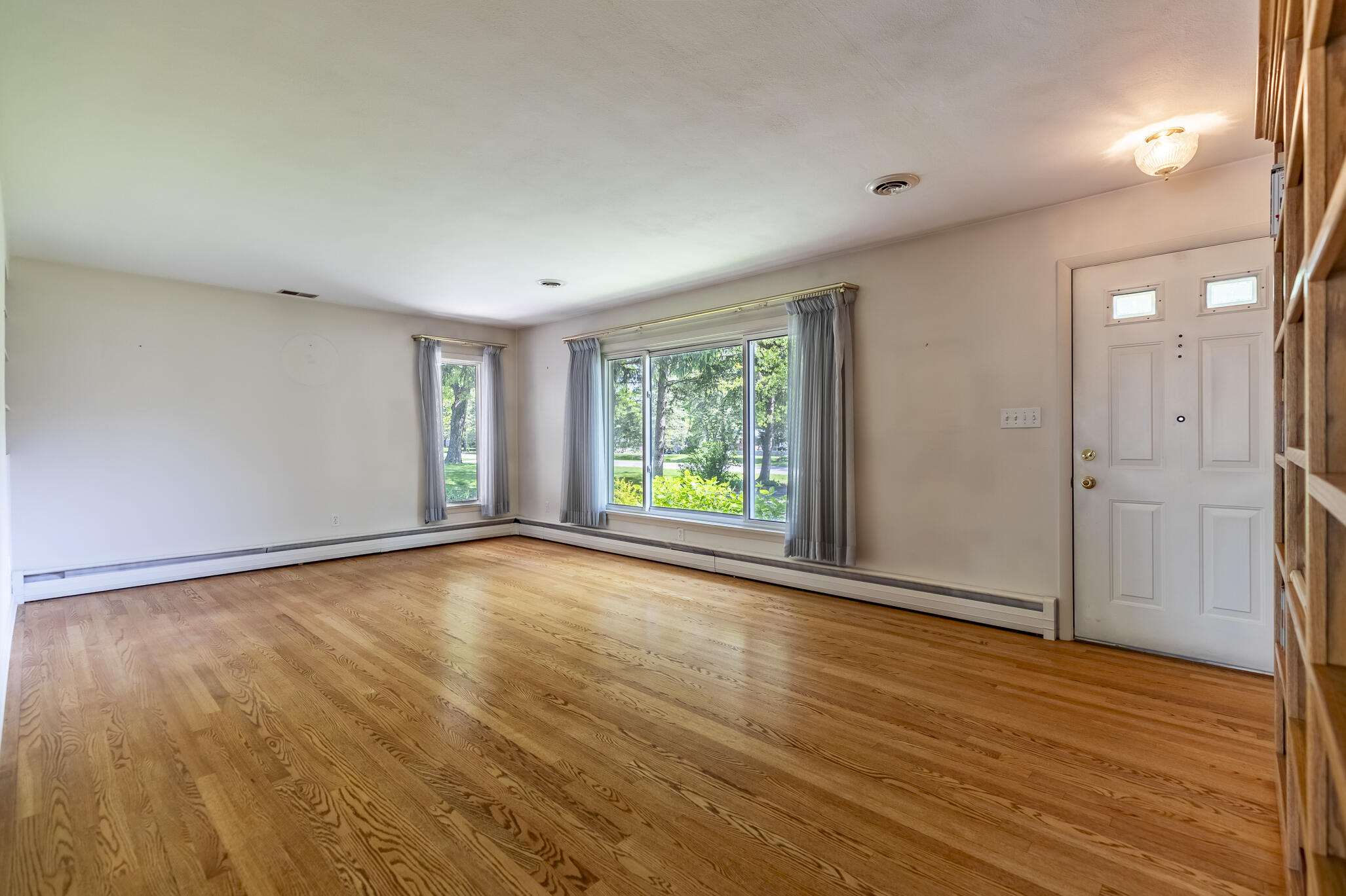 9430 Hilltop Drive, St. John, IN 46373; Image #3