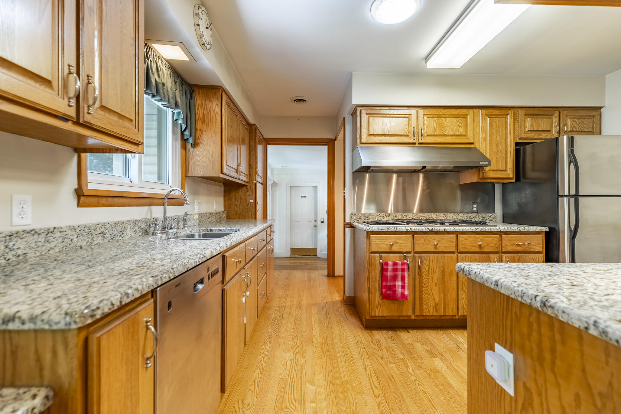 9430 Hilltop Drive, St. John, IN 46373; Image #7