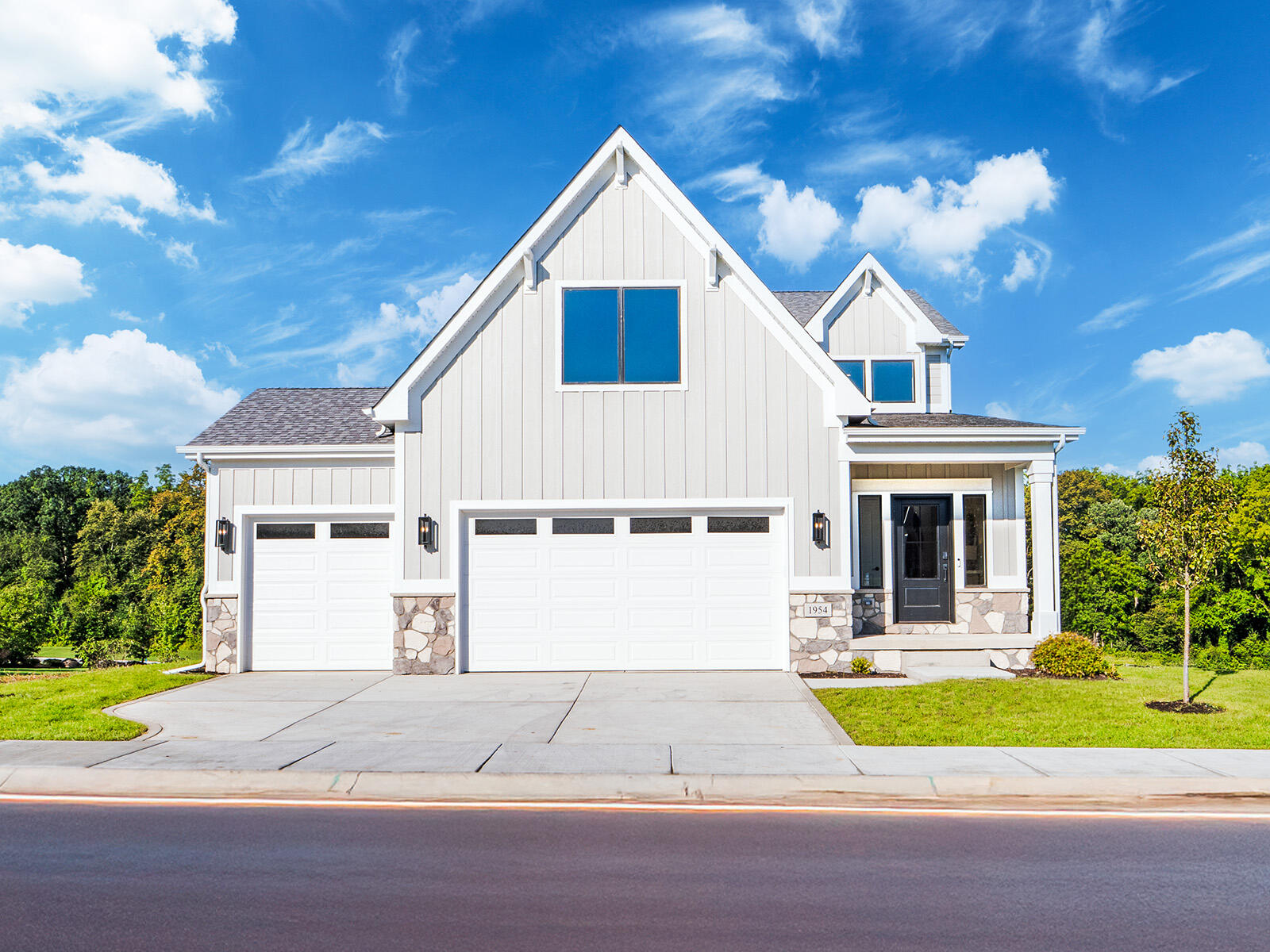 1954 Forest Ridge Drive, Valparaiso, IN 46385; Image #1