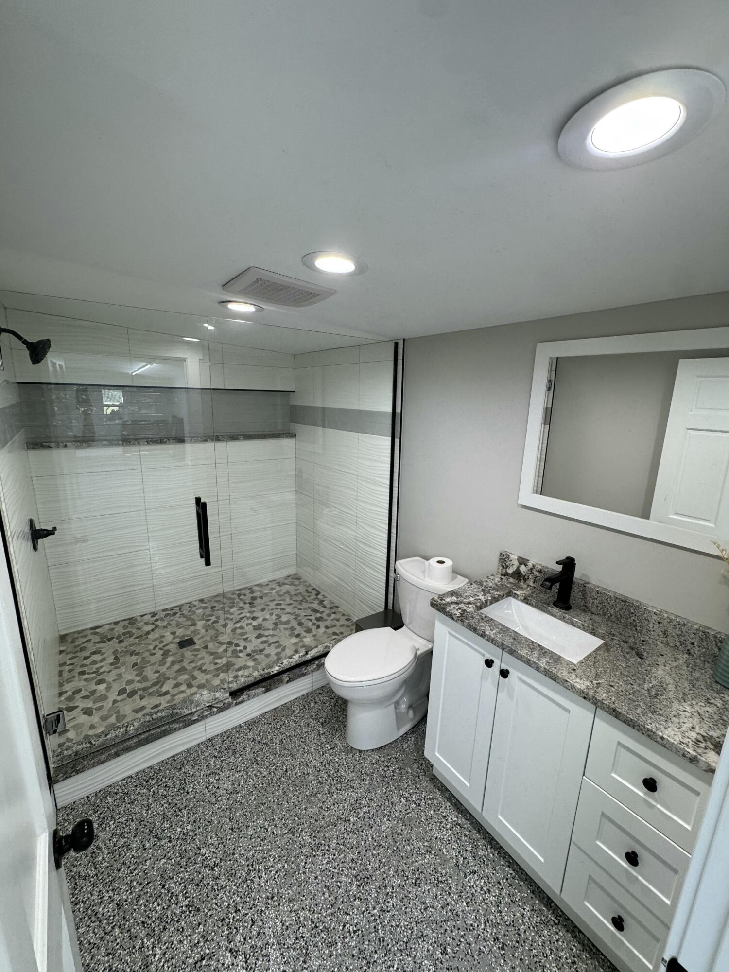 838 N 200 W, Valparaiso, IN 46385; Image #44