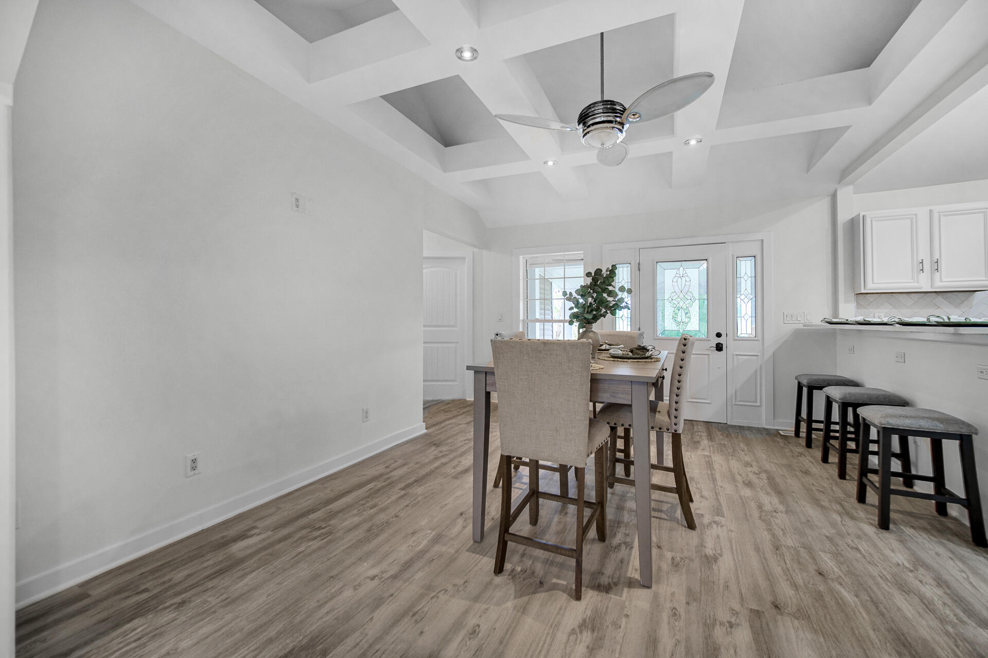 838 N 200 W, Valparaiso, IN 46385; Image #8