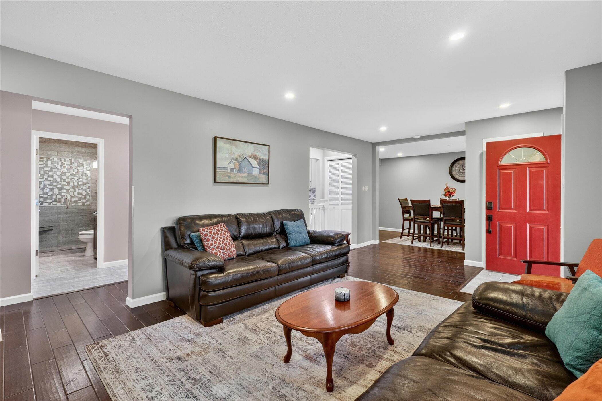 54851 N Pine Road, South Bend, IN 46628; Image #11