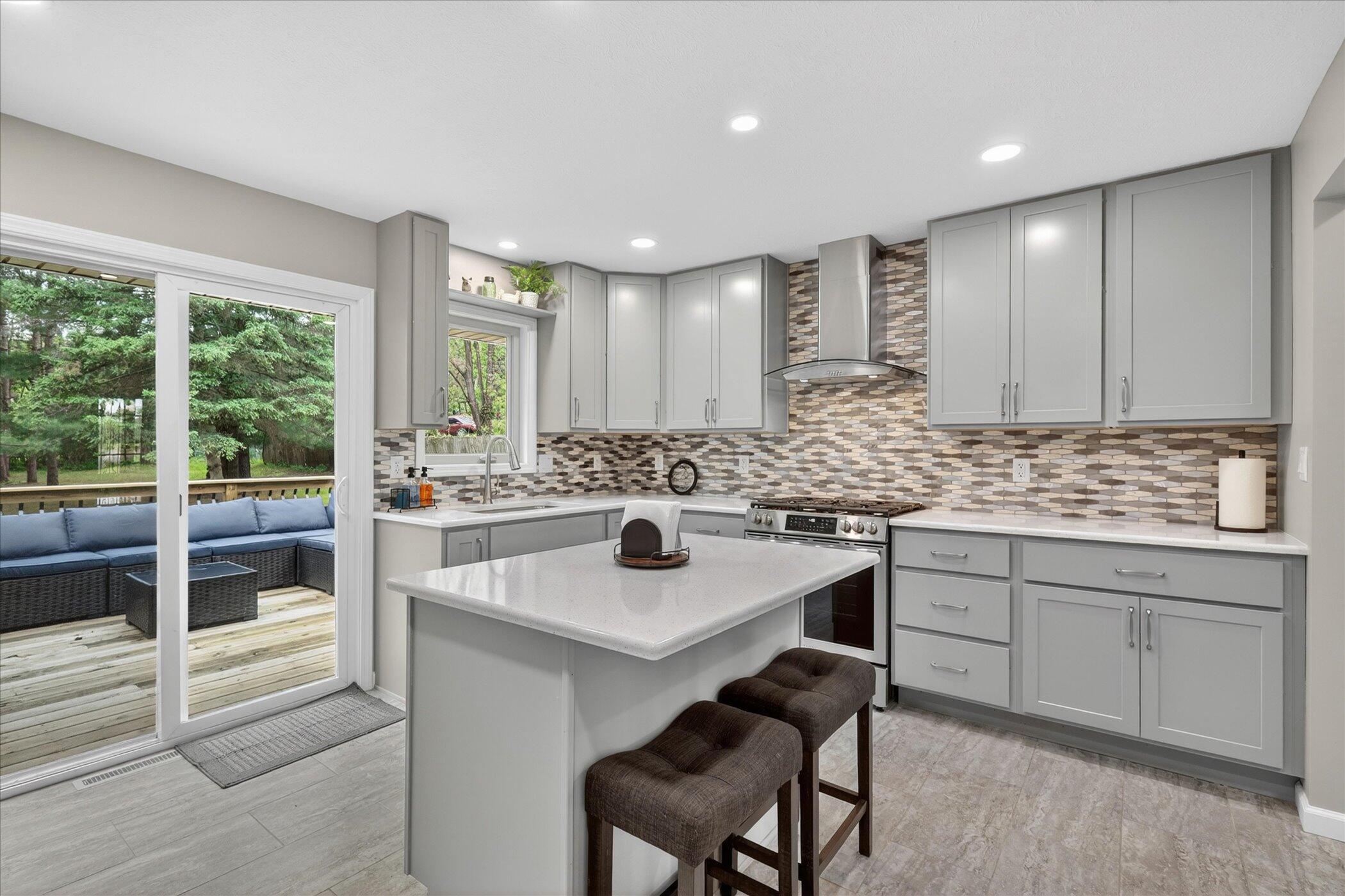 54851 N Pine Road, South Bend, IN 46628; Image #15